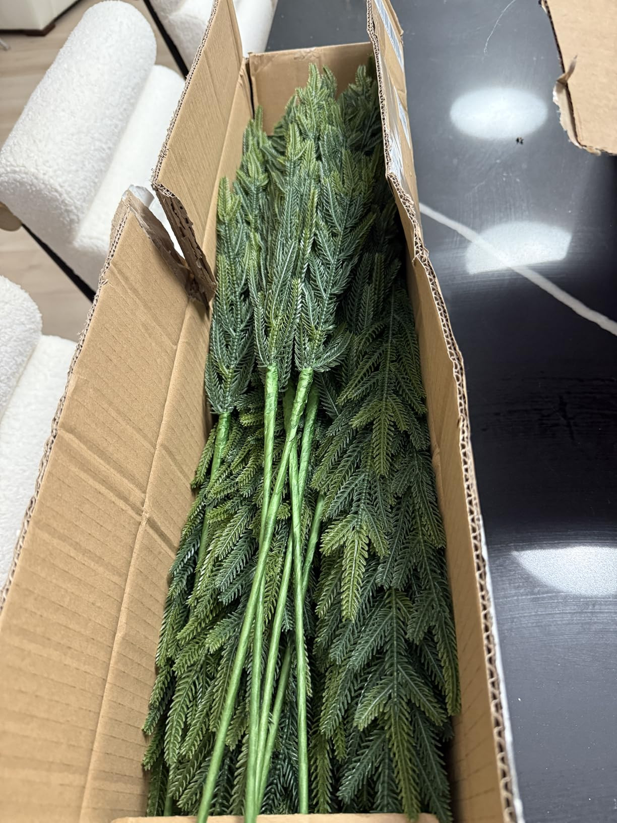 Jutom 12 Pcs 18 Inch Christmas Norfolk Pine Branches, Artificial Norfolk Branch Faux Plants Green... | Amazon (US)