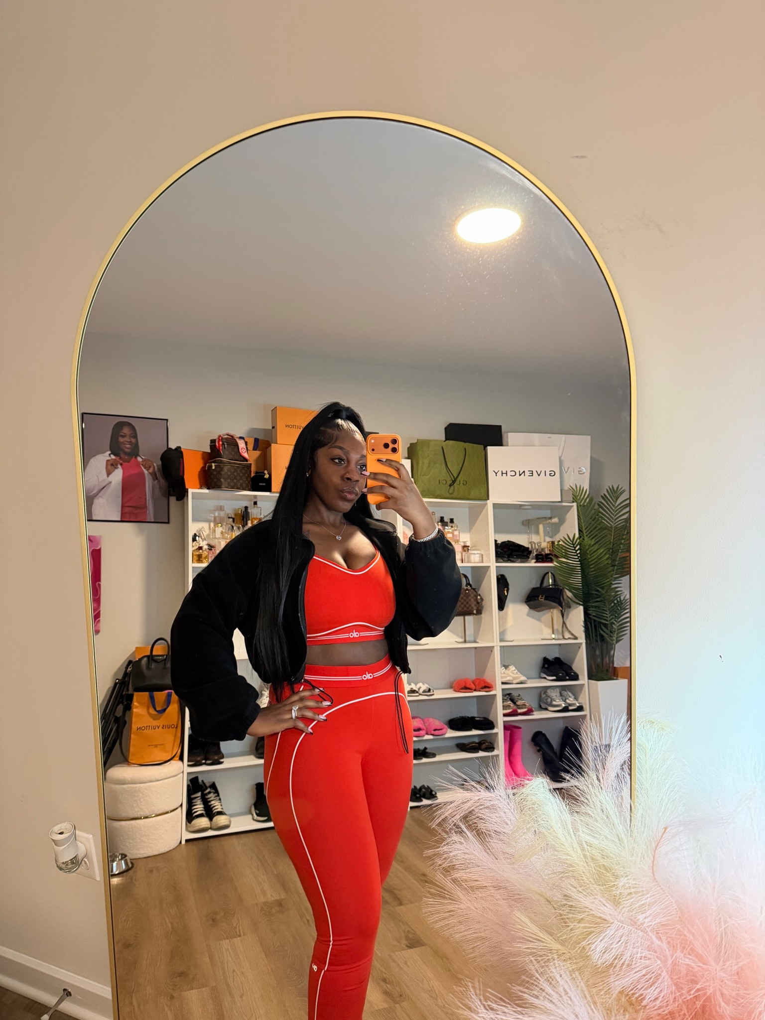 From morning workout to errands, I’m loving this ALO set for all-day comfort! Shop the look! 

#LTKfitnessgoals #LTKootd #LTKselfcare