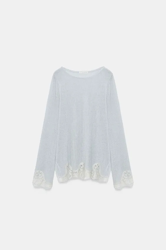 Round neck, long sleeve top. Contrast lace appliqu\u00e9 detail. Straight hem. | Zara US