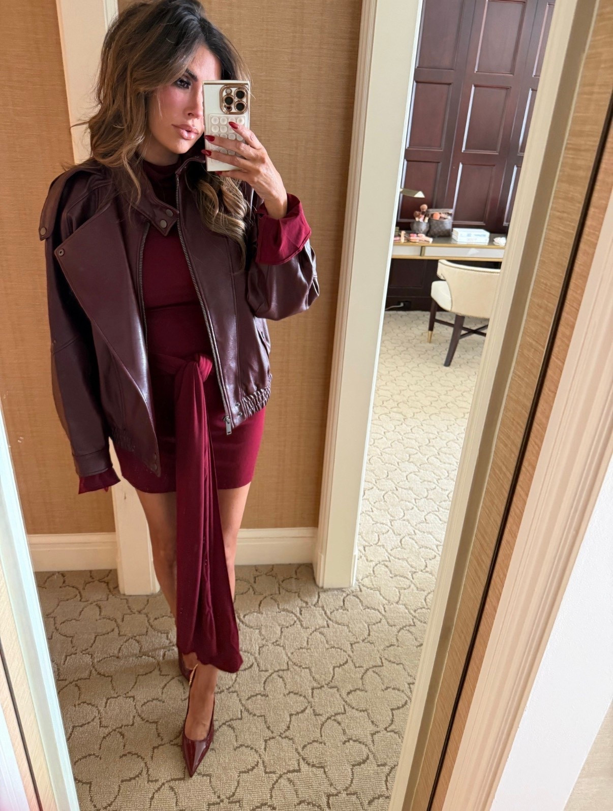 I’m wearing a size small in both the dress and jacket! 

Holiday Dress, Holiday Outfit, Burgundy Dress, Faux Leather Coat, Jacket, Christmas, puffer jacket, Seasonal, Holiday, Emily Ann Gemma

#LTKBeauty #LTKHoliday #LTKSeasonal