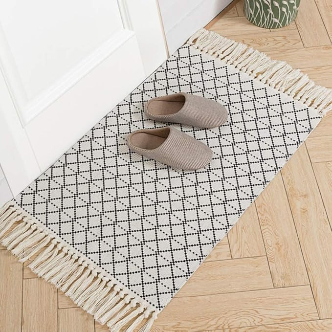 Small Decorative Rug Bedroom, Tribal Kitchen Rug 2'x3', Tassel Boho Bath Rug, Cotton Woven Rug fo... | Amazon (US)