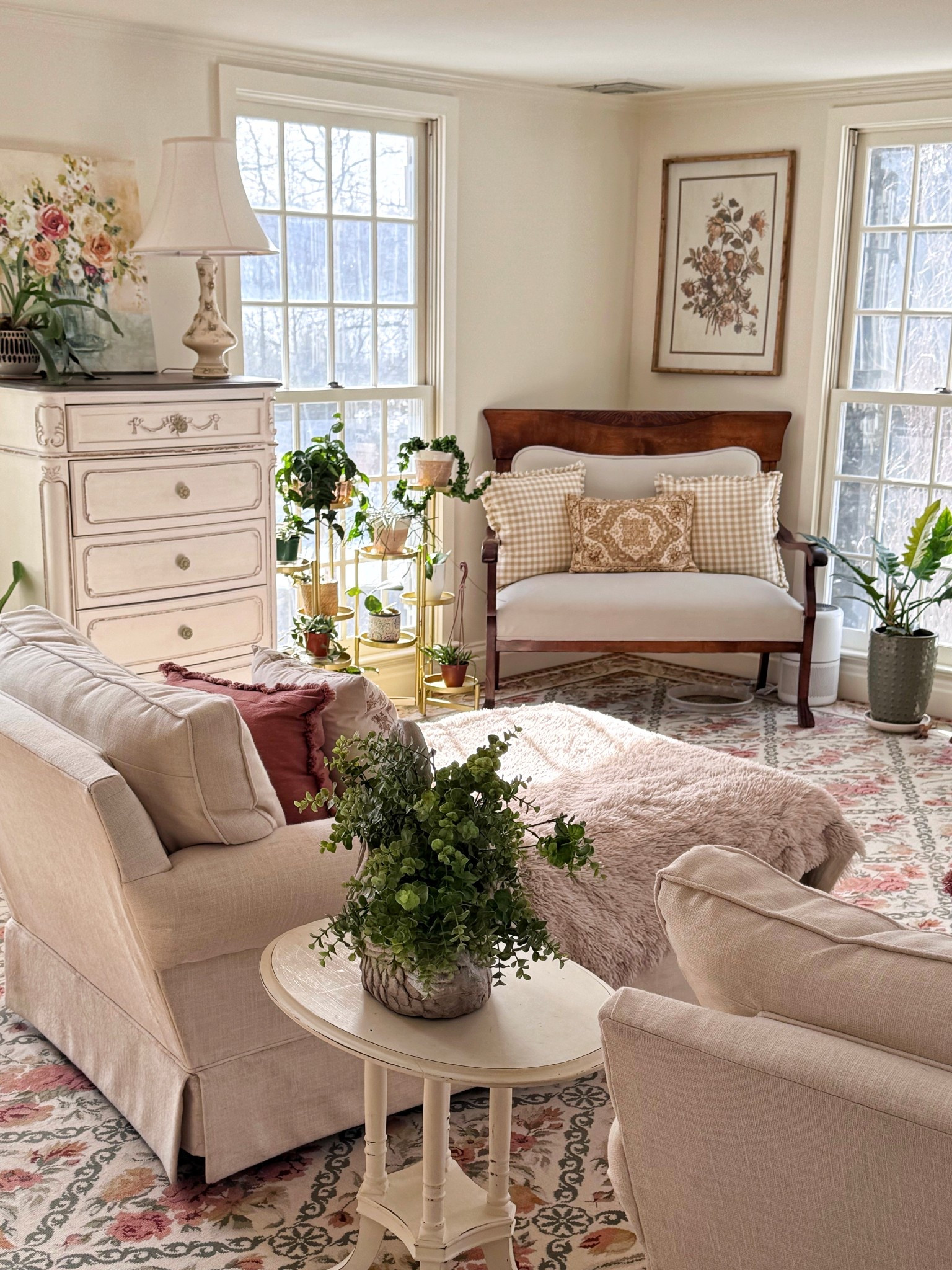 Cottagecore bedroom with vintage decor and plants 🪴

Chaise lounge, dresser, throw pillows, houseplant, wall decor, botanical prints 

#LTKHome #LTKSaleAlert