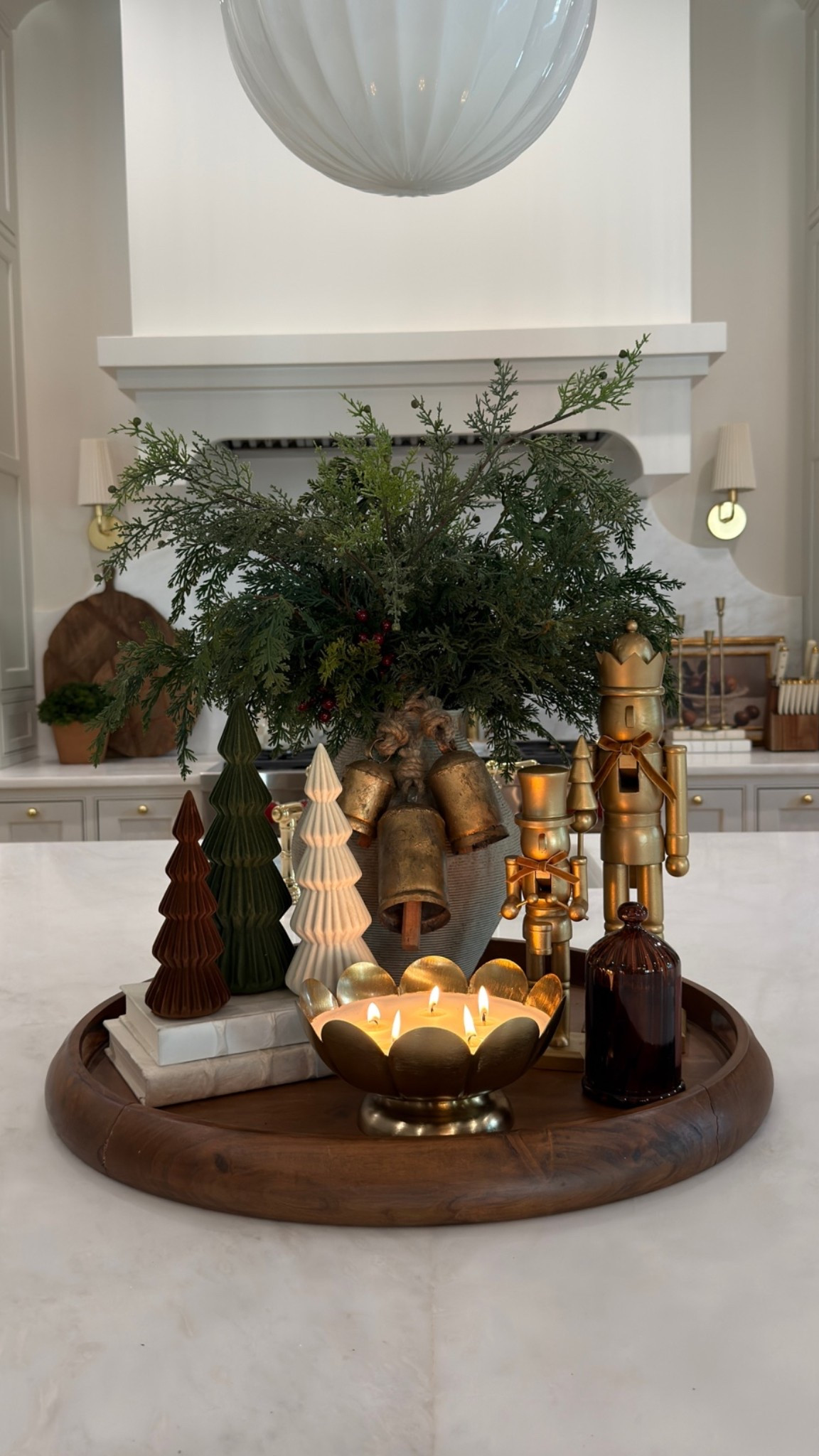 Neutral kitchen centerpiece

#LTKHome #LTKSeasonal