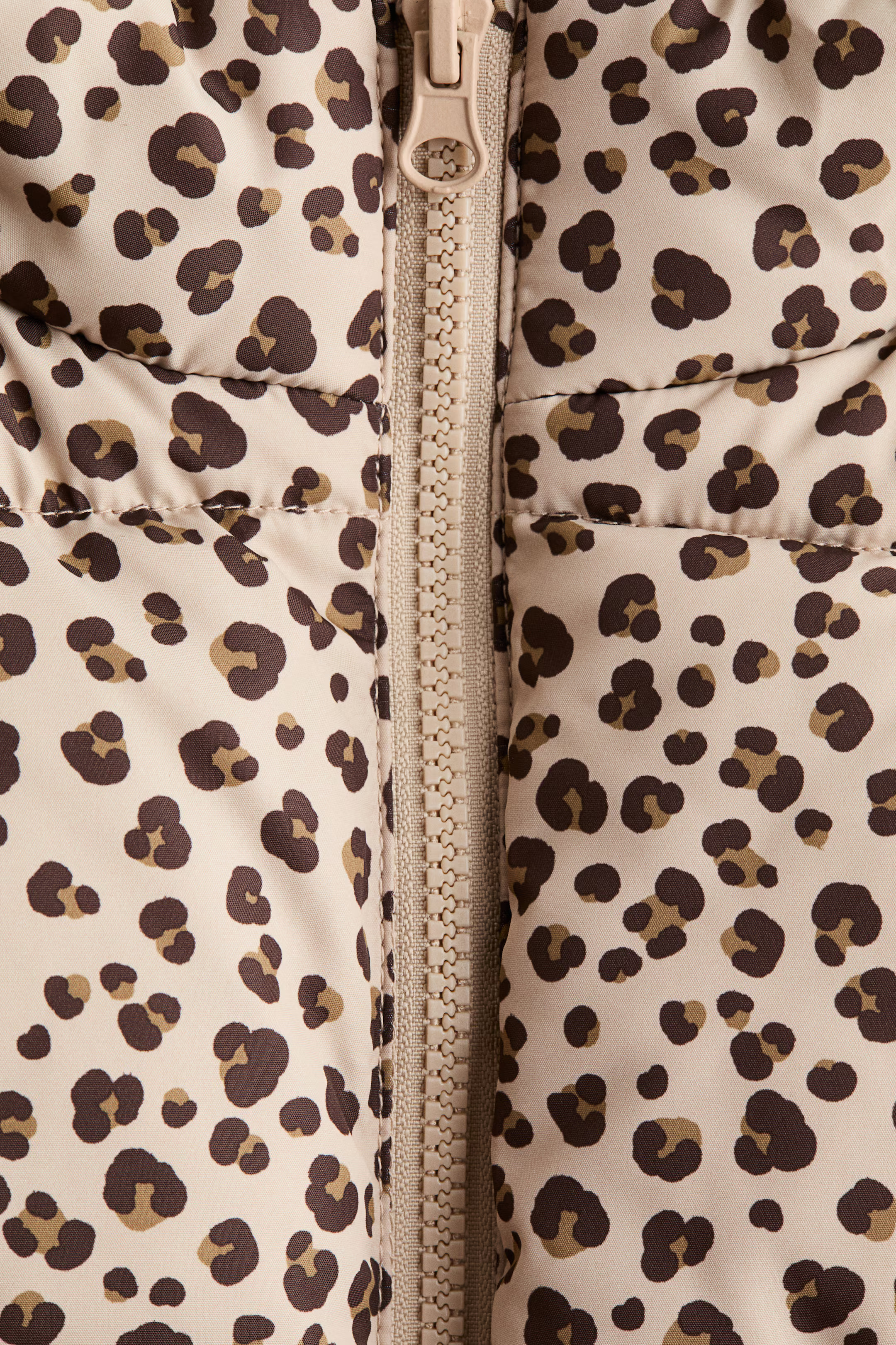 Puffer Vest | H&M (US + CA)