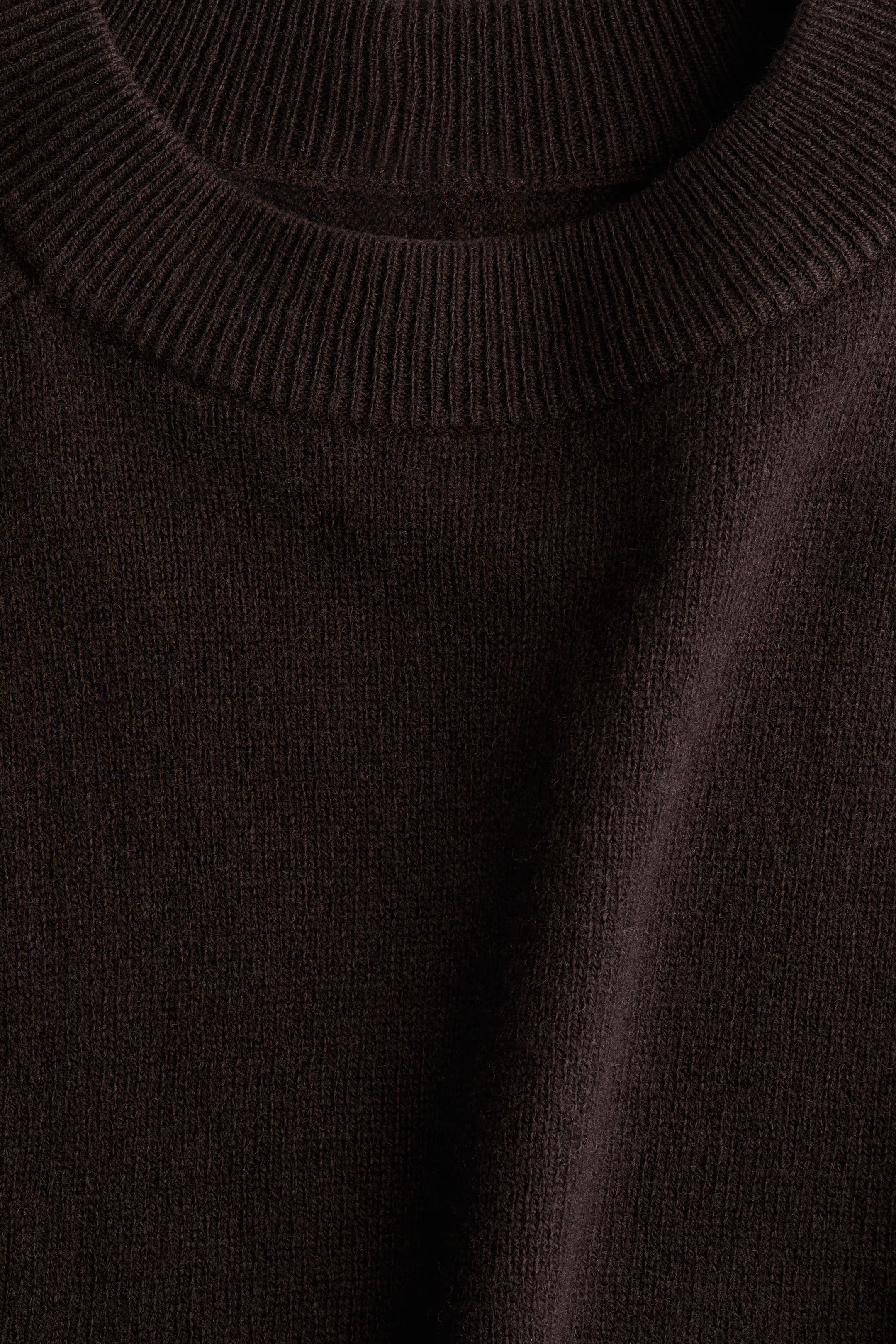 Oversized wool jumper - Dark brown - Ladies | H&M GB | H&M (UK, MY, IN, SG, PH, TW, HK)
