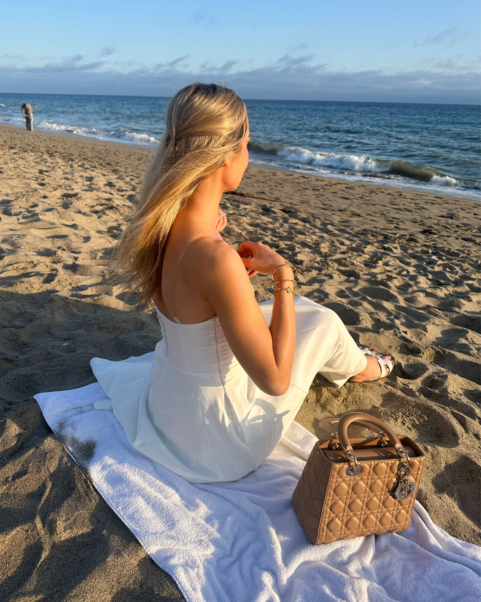 Makeup & outfit details + similar 💫

#LTKNYFW #LTKFallSale #LTKStyleTip