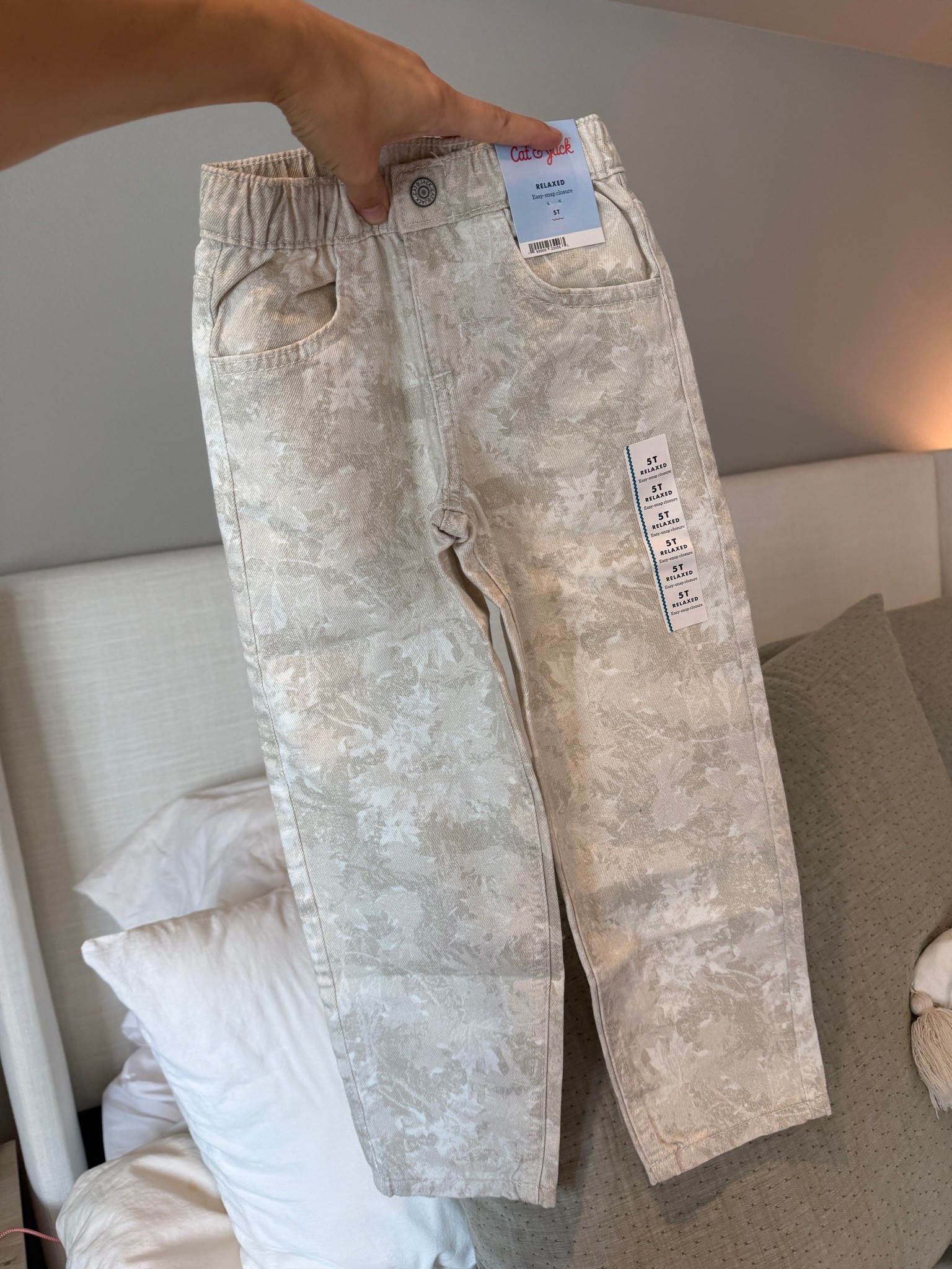 How freaking cute are these @target toddler boy camo jeans! Love the wide leg fit and the more comfortable waistband. I have a feeling these will be our go-to jean this fall 😍

#target #camo #toddler #denim #boys #jeans #fallhaul #toddlerhaul

#LTKmomlife #LTKootd #LTKKids