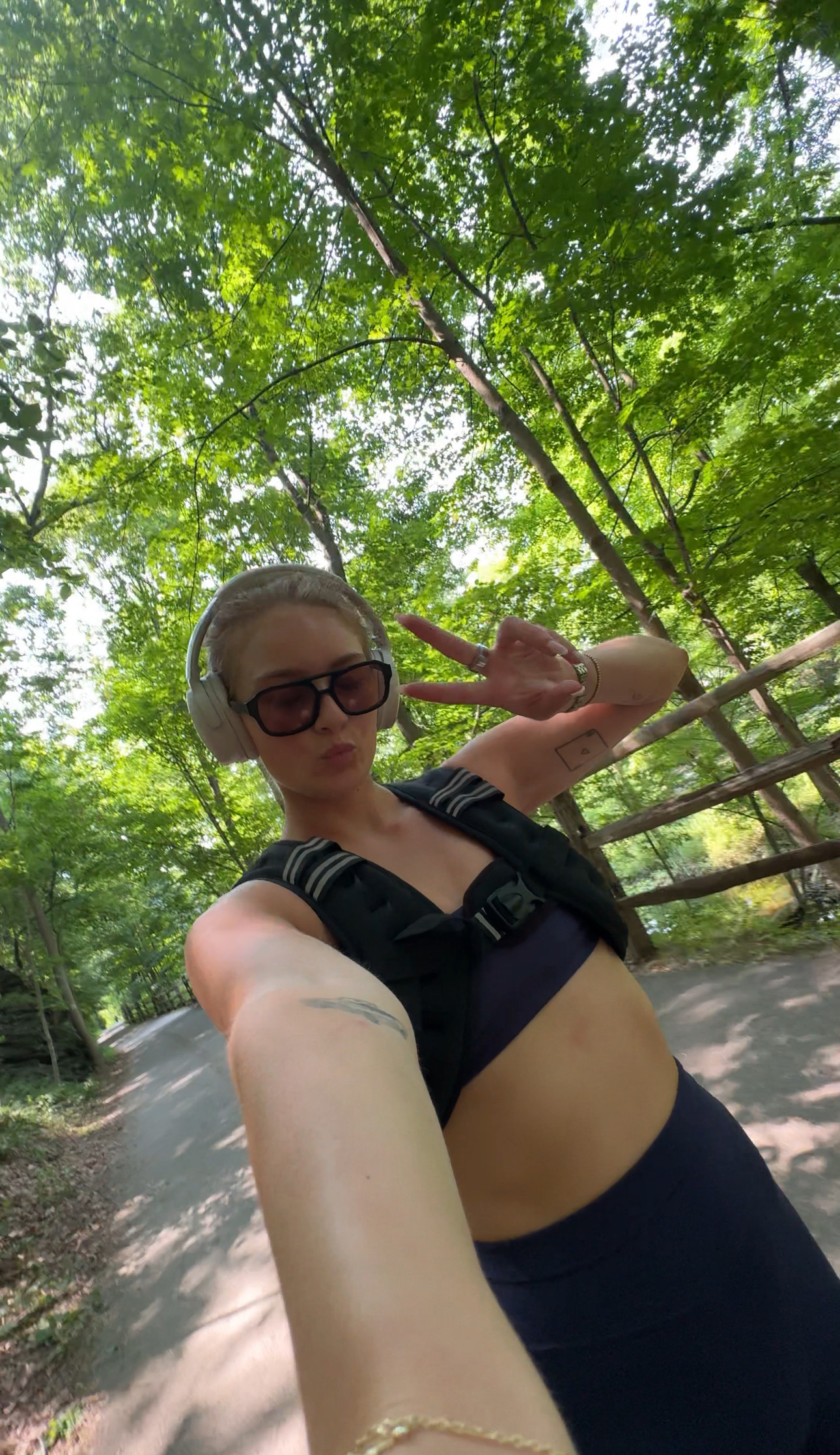 workout set is FORM ACTIVE, size 7.5 in solomans, 12 lbs weighted vest  

 #LTKSummerEdit