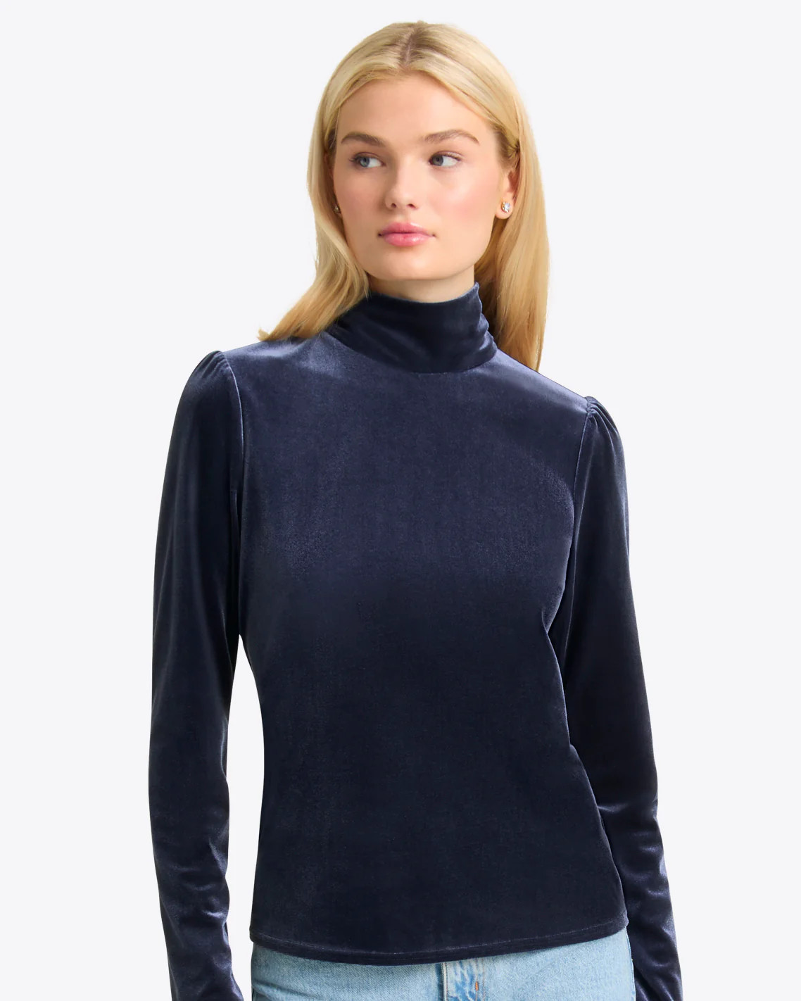 Turtleneck Top in Velvet | Draper James (US)
