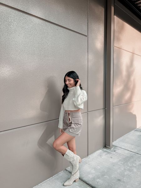 skirts + boots forever 🤝🏼

This cargo skirt will be on repeat all spring long! So cute & fun to style, I linked everything on my LTK ✨ 

#cargoskirt #outfitideas #outfitinspo #hm #pinterestaesthetic #westernboots 

#LTKstyletip #LTKFind