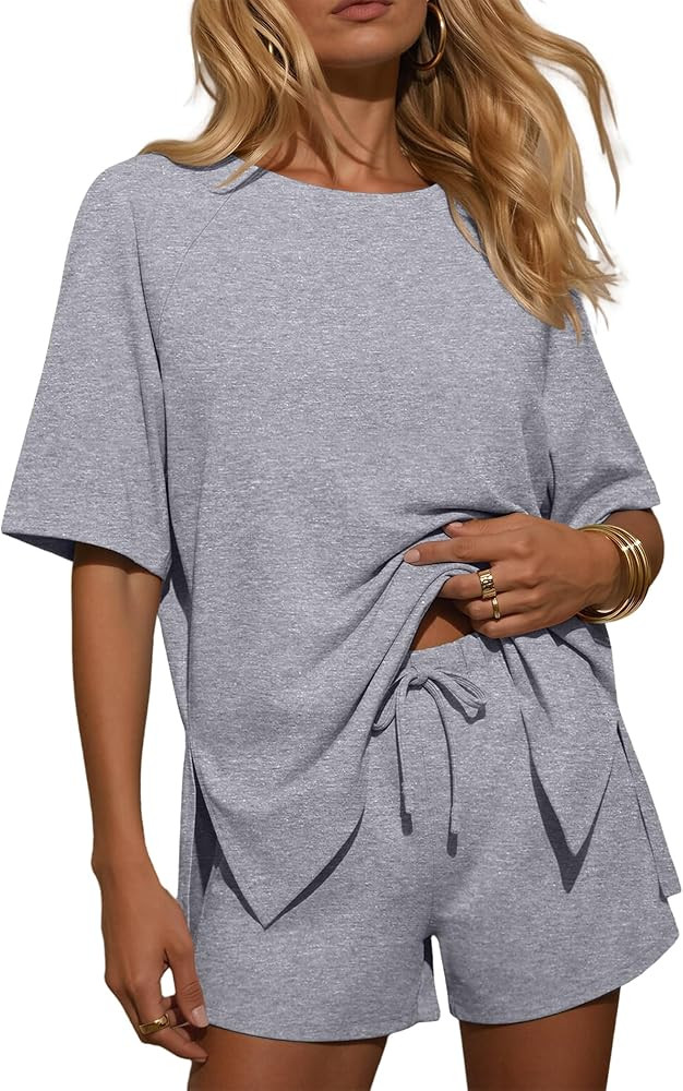 Ekouaer Two Piece Sets for Women Summer Lounge Short Sets Moisture-Wicking Casual Airport Travel ... | Amazon (US)