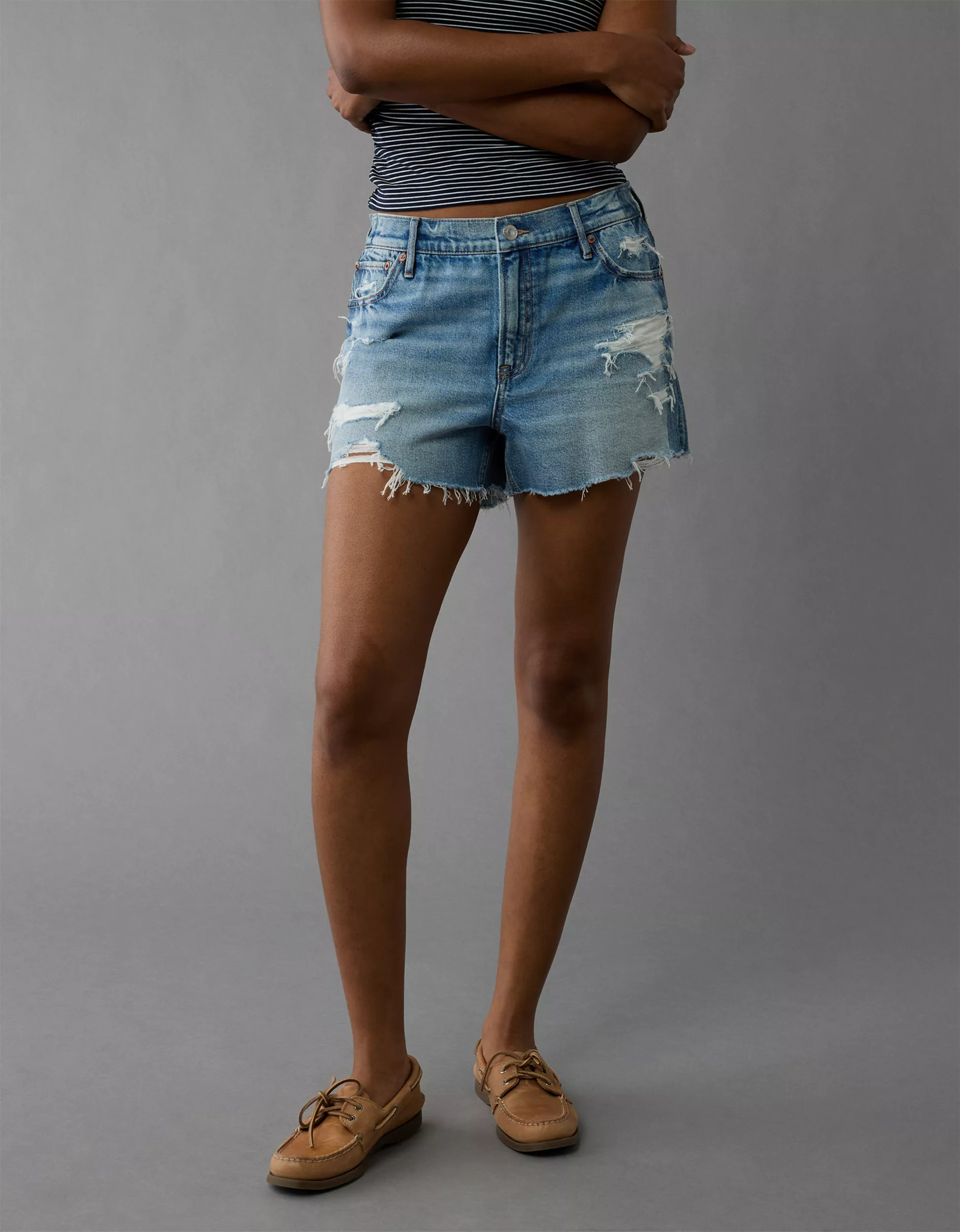 AE Strigid Super High-Waisted Relaxed Denim Short | American Eagle Outfitters (US & CA)