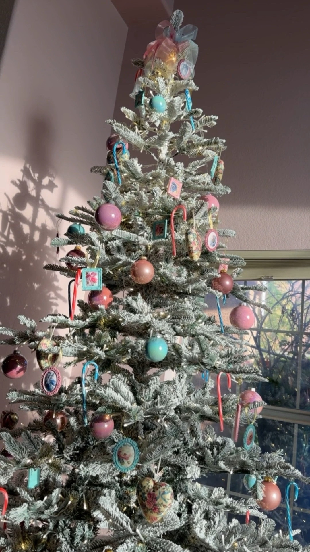 The King Noble Flock is a standout tree from the King of Christmas portfolio. The shape of it is just so unique, with its thinner but still sturdy branches. The styling options are endless, because it’s such a versatile piece. I’m so excited to bust this out for demos in the summer. This tree is on sale. If you’re still missing Christmas, buy this one now and you’ll have it fresh and ready for unboxing in December. 🖖🏾

#LTKOver40 #LTKSeasonal #LTKHome