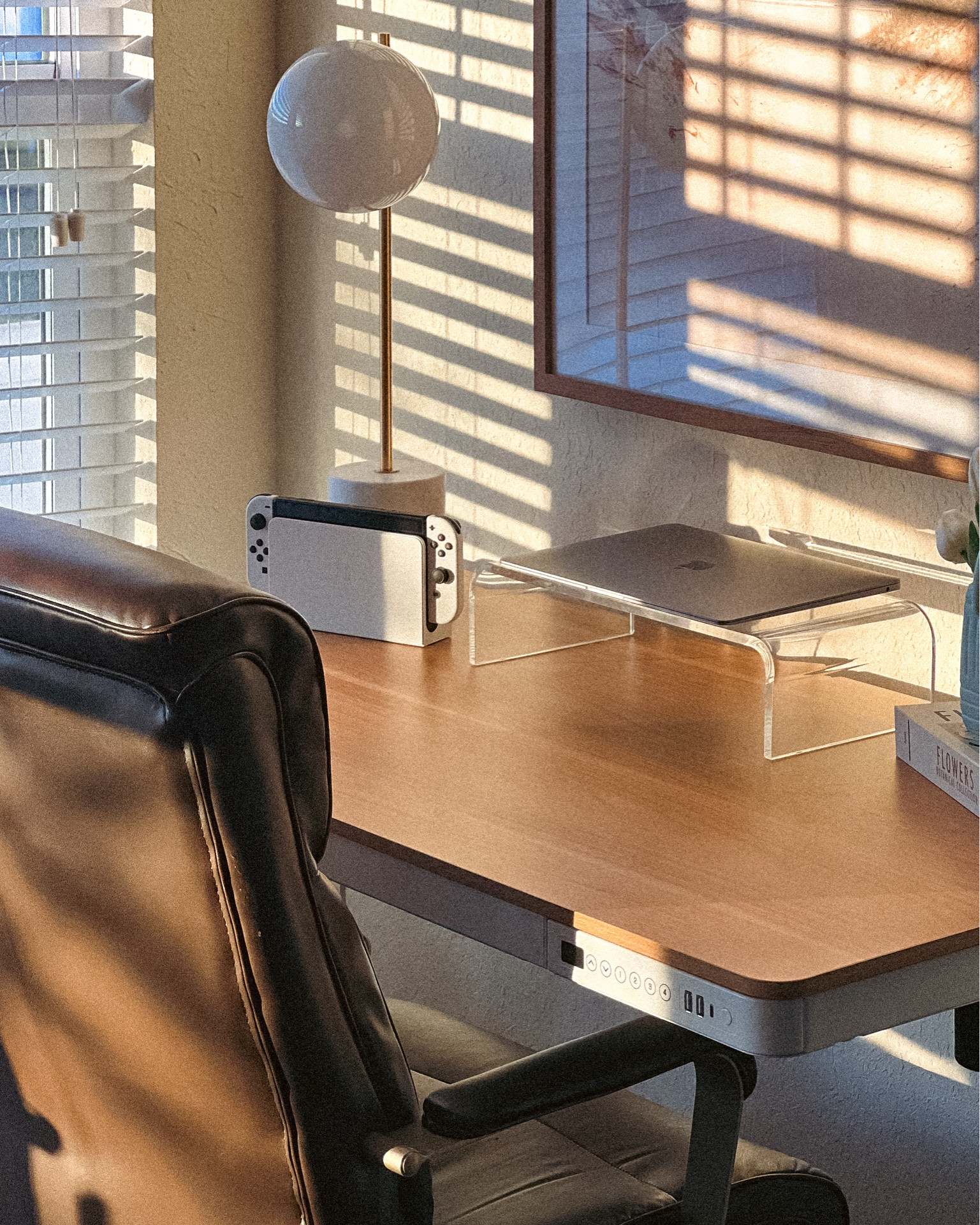 I’m hoping this reaches the gals who are all about that laid-back vibe, slow living, and love affordable, cozy home decor 💛

Office setup, decor inspiration, cozy home, desk, adjustable desk, chic office, home office, office chair, electric desk 

#LTKhome #LTKxTarget