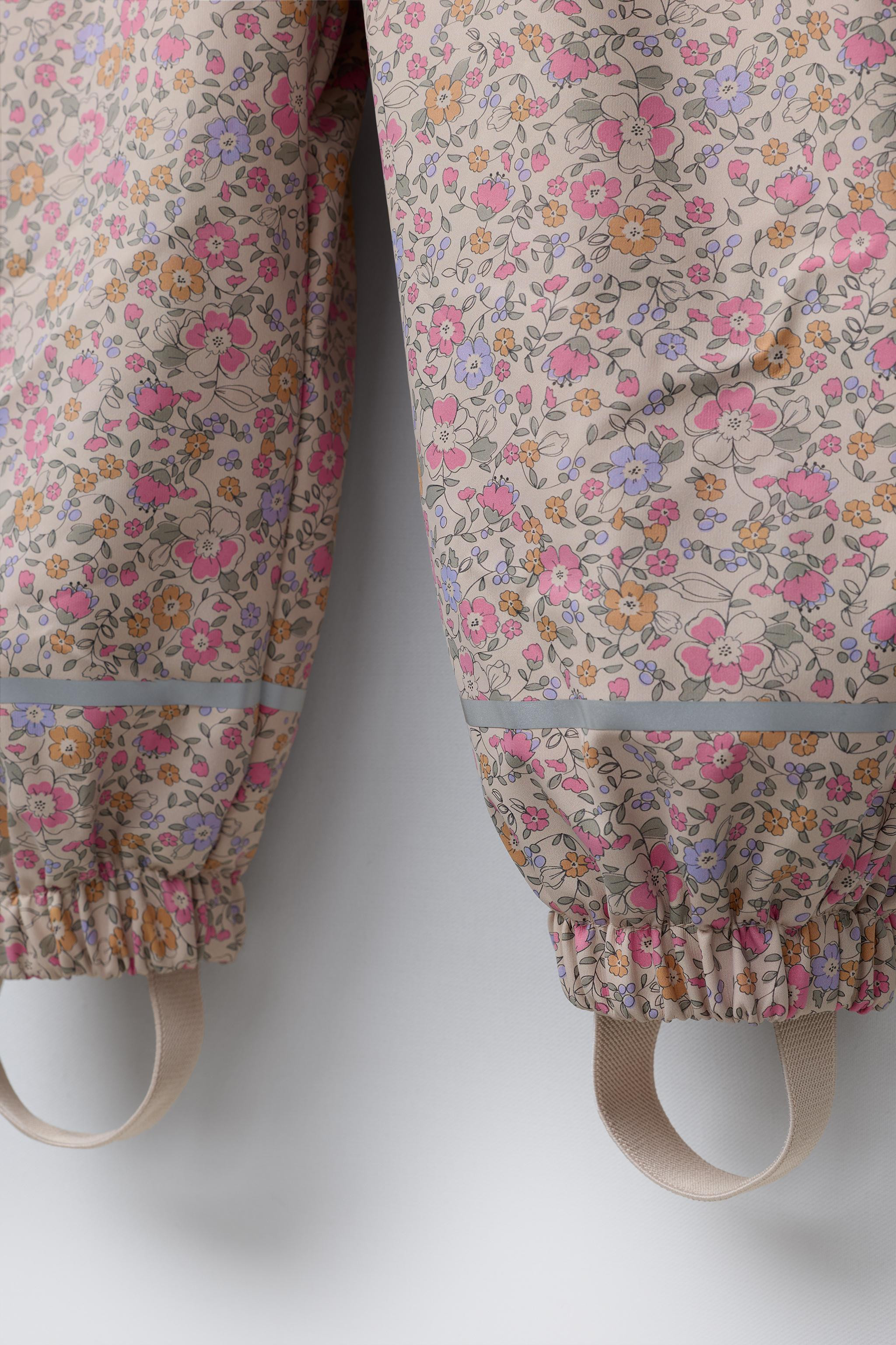 RUBBERISED WATER RESISTANT PRINTED DUNGAREES | Zara UK