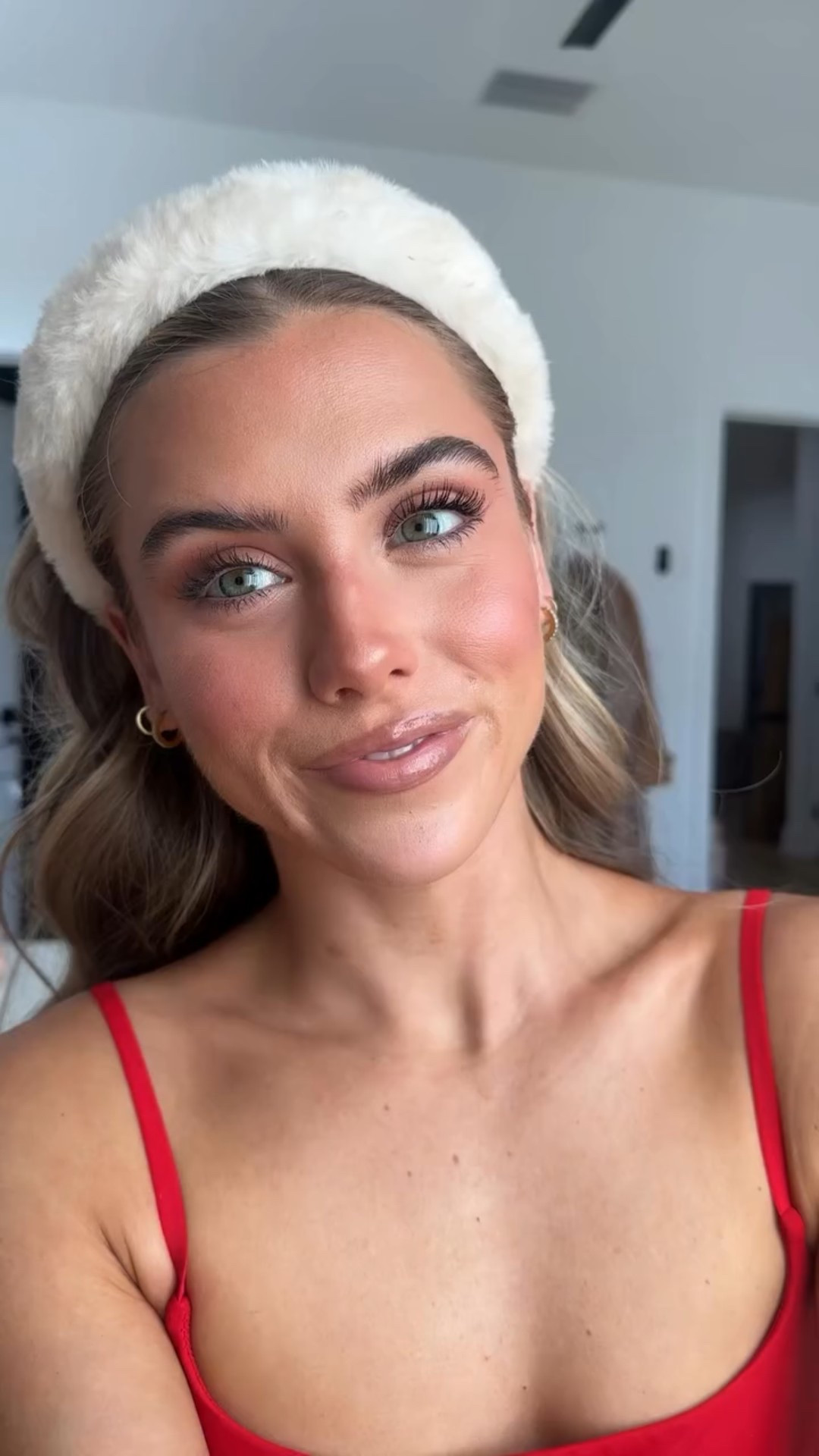 the makeup has been makeup(ing) and especially when I went on my trip and was wearing makeup all day long I felt like these products really kept it all in place and retained that glowy finish all day long. ☺️ 

#getreadywithme #getready #grwm #makeup #getreadywithmemakeup #grwmmakeup #fyp #makeuptutorial #makeuphacks #chitchatgrwm #acne #acnemakeup #acnetips #acnetok #acnetransformation #acneproneskin #makeupforacne #makeupforacneproneskin #acneskin makeup, makeup routine, makeup tutorial, five minute makeup look, natural makeup, get ready with me, grwm makeup, step by step makeup, daily makeup routine, makeup tips, makeup for beginners, easy makeup, makeup for acne, covering acne makeup, chit chat makeup, get to know me, rant get ready with me, daily vlog, life update get ready with me.

#LTKgrwm #LTKBeauty #LTKHoliday