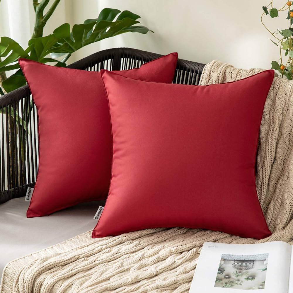 MIULEE Pack of 2 Decorative Outdoor Waterproof Pillow Covers Garden Christmas Cushion Sham Throw ... | Amazon (US)