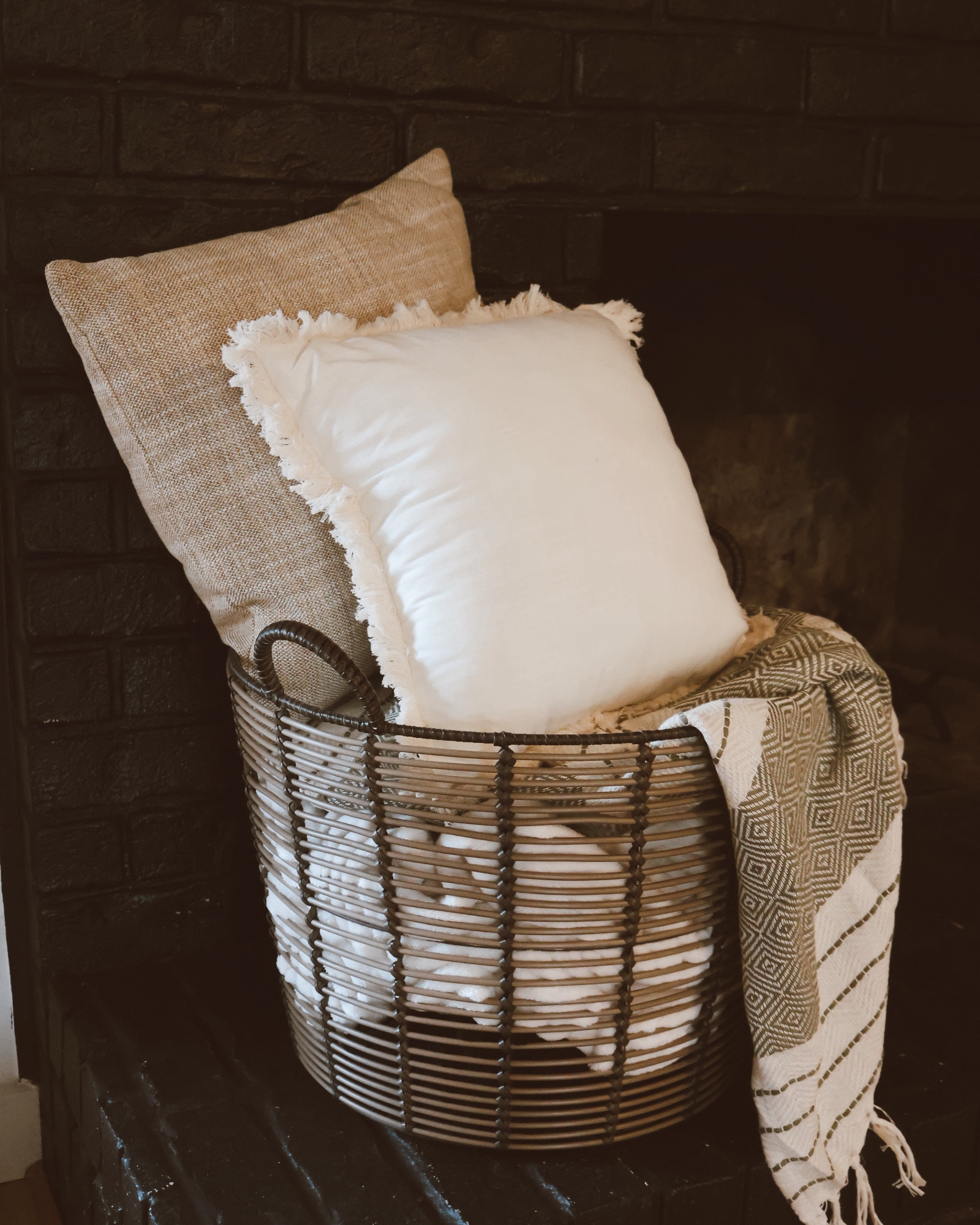 Cozy vibes, bundled up! 🧺✨ Perfect spot for all the comfy blankets. #BlanketBasket #CozyCorner #HomeDecor

#LTKHome