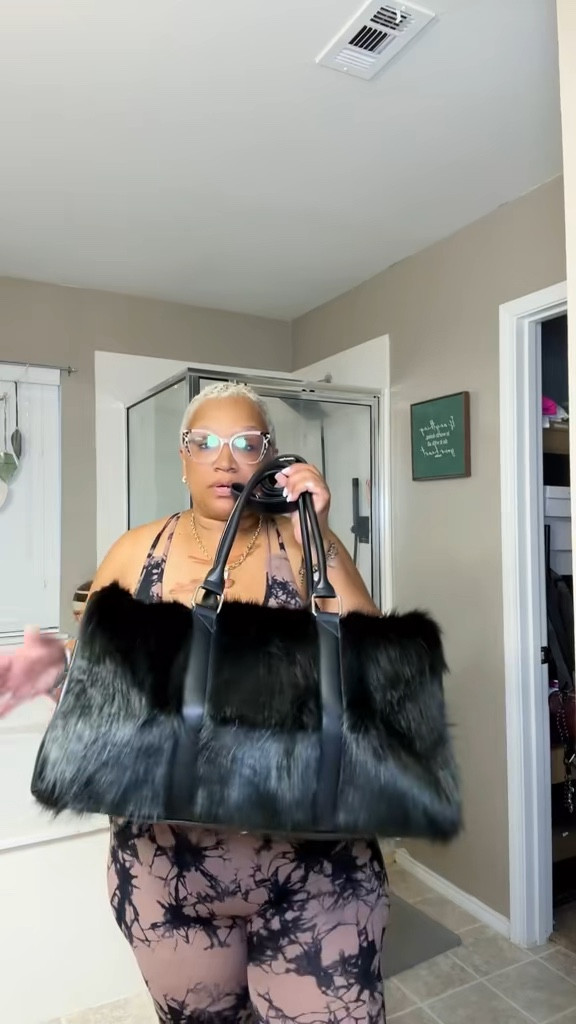 Weekend getaway ready 👜 The Shagadelic Weekender Bag is giving all the retro-chic, boho travel vibes I needed! Perfect for overnight trips, girls’ weekends, or a quick escape — it’s spacious, lightweight, and statement-making. I love how it fits everything without losing shape, and those fun textured details make it the ultimate airport or car trip bag.

Whether you’re packing for a mini vacation or just need a stylish everyday carry-all, this weekender does it all! 🌸

#LTKTravel #LTKBag #LTKFinds #LTKStyle #LTKAccessories #TravelEssentials #WeekendBag #BohoStyle #TravelBagsForWomen #OvernightBag #BohoTravelBag #VacationVibes #LTKInfluencer #HumblyChrisFinds #TravelInStyle

#LTKFindsUnder100 #LTKStyleTip #LTKOver40