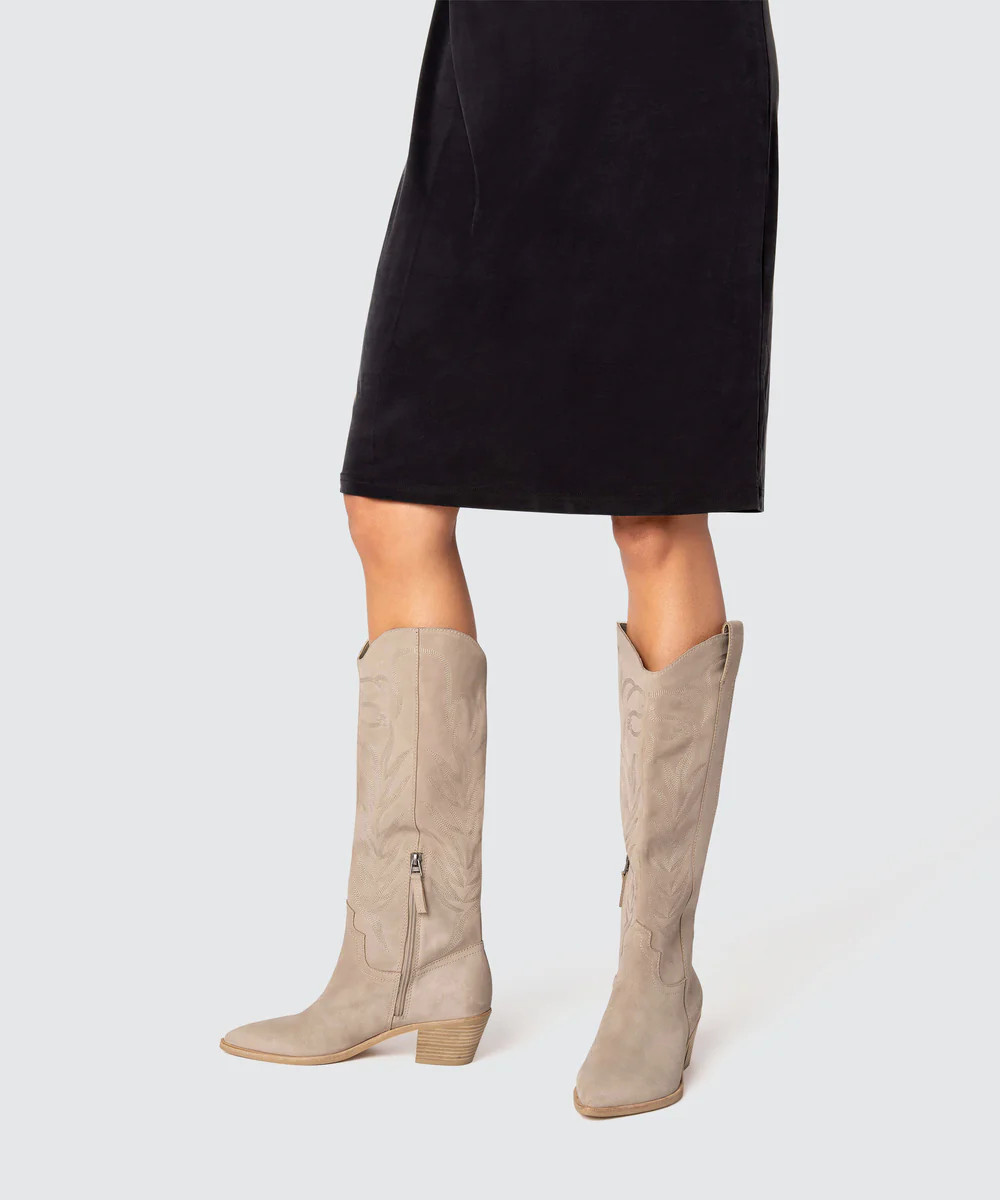 SOLEI BOOTS IN NATURAL | DolceVita.com