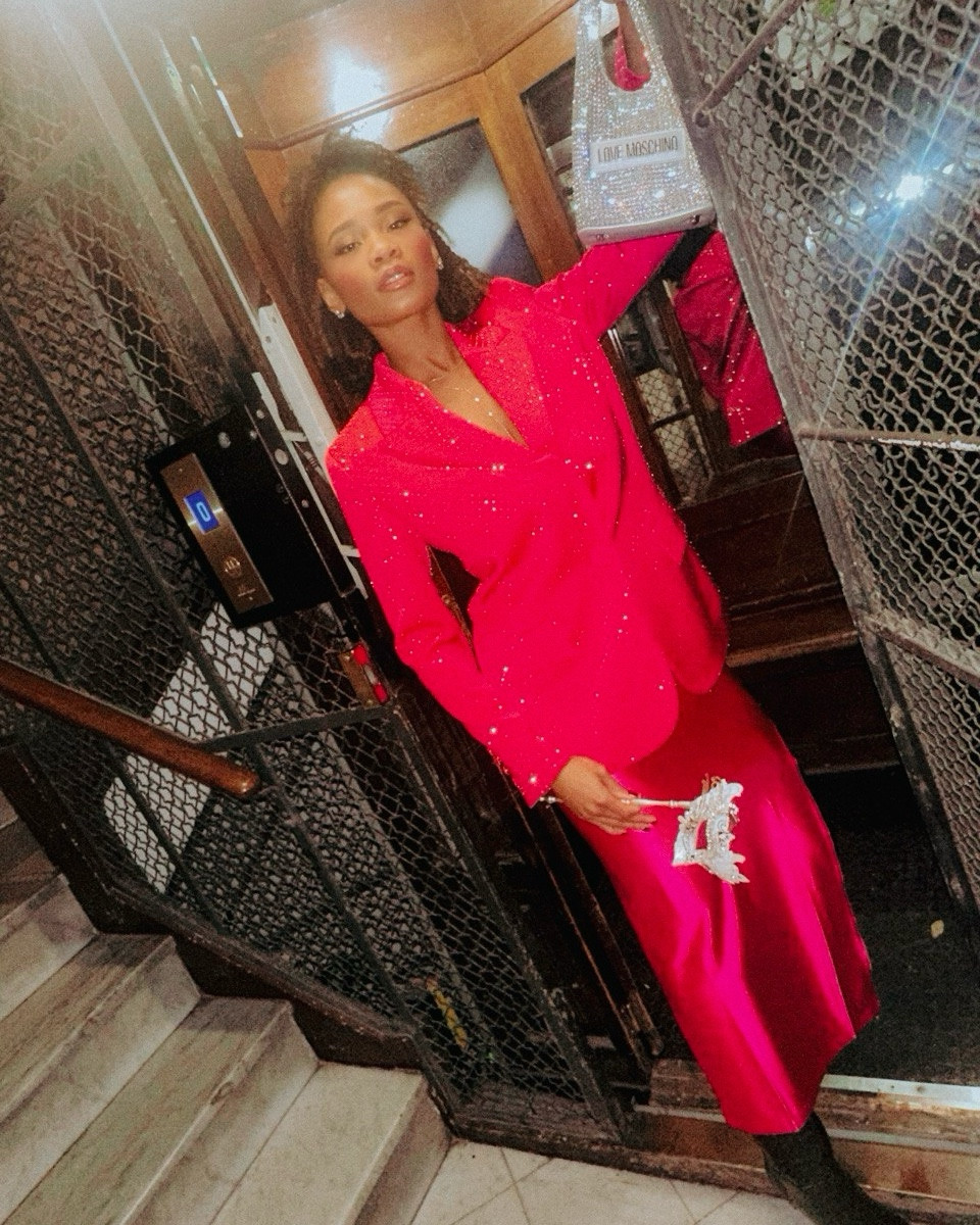 Hot pink party, masquerade glam 💖🎭

#LTKeurope #LTKpartywear #LTKmodest