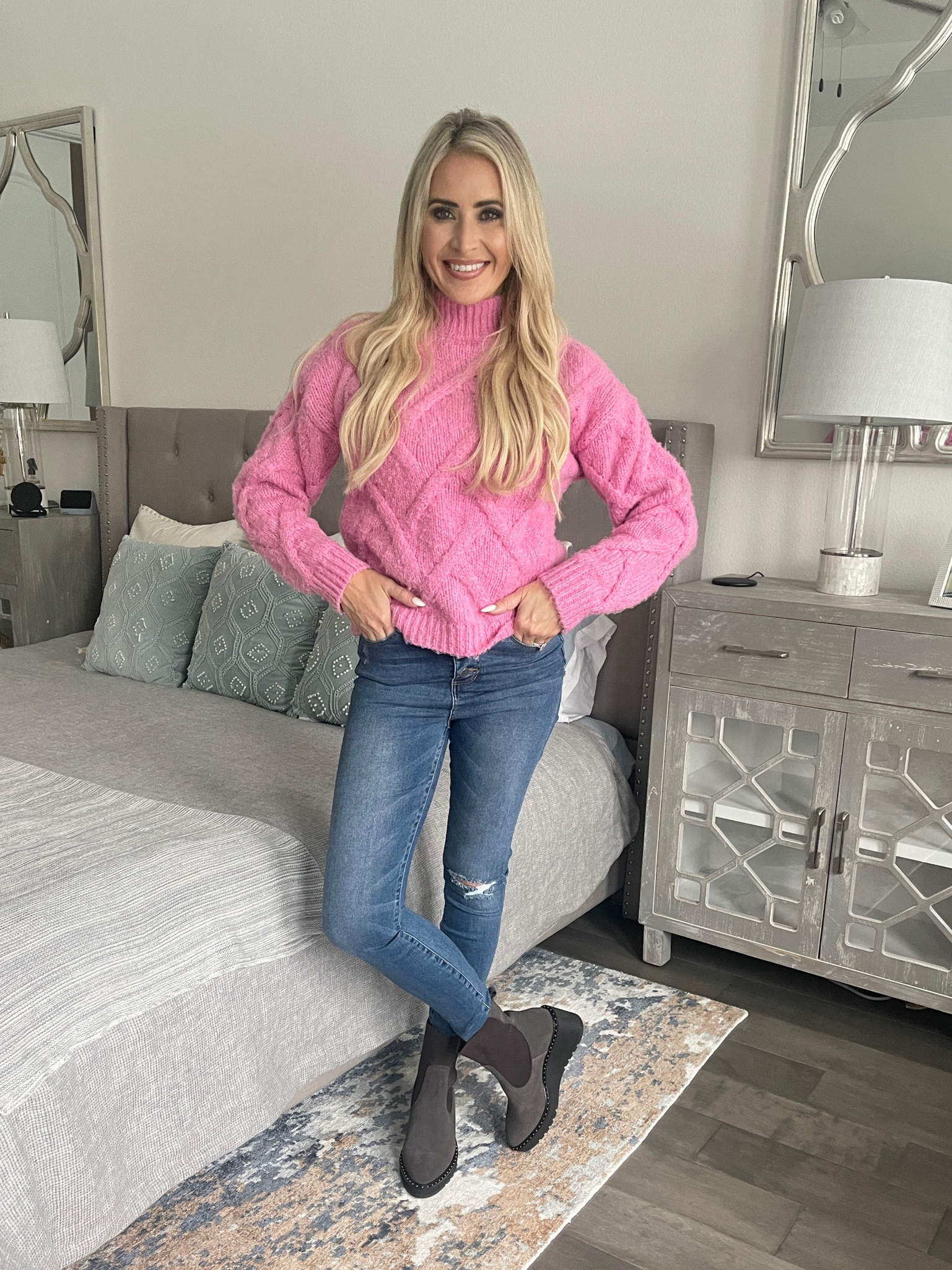 Pink sweater from Vici is 20% off with my code Littlemeandfree  

#LTKSeasonal #LTKshoecrush