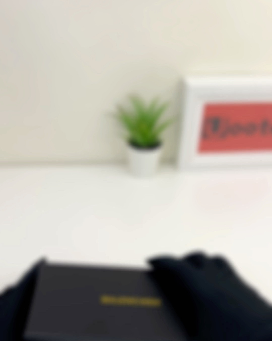 Balenciaga women's sunglasses 

#LTKGiftGuide #LTKfindsunder50 #LTKVideo