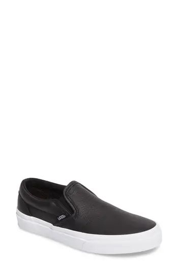 Women's Vans Classic Slip-On Sneaker, Size 5 M - Black | Nordstrom