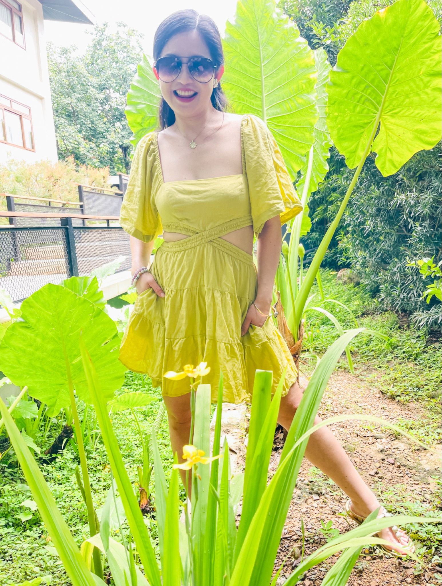 If you’re getting a dress this Summer it has to be this one!😜Super fun and comes and in 10 colors!🤗True to size and it has pockets!☺️Love the open back perfect for lounging around the pool or exploring the city! Sizes are XS to XL. I have these in 3 colors. Guess I’m a fan😜Wearing an XS and it fits perfect. Best of all it’s under $80💕💕🌼🌼






#ltkstyletip #ltkfind #ltkstyletip #ltkswim #ltksummer #summerstyle #summerdress #dress #freepeople #linendress #beachwear #ltkstyle

#LTKunder100 #LTKtravel #LTKSeasonal