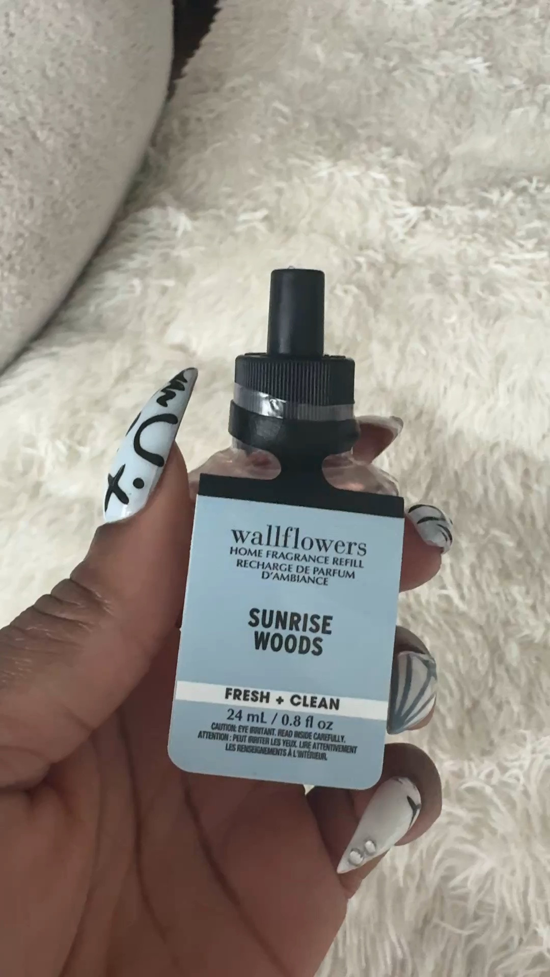 One of my favorite scents for the bathroom.

Bath and body works, home scents, bathroom scents, plug in’s, wallflowers

#LTKdayinmylife #LTKHome #LTKU