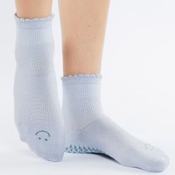 Happy Ankle Grip Socks - Arctic Ice | simplyWORKOUT