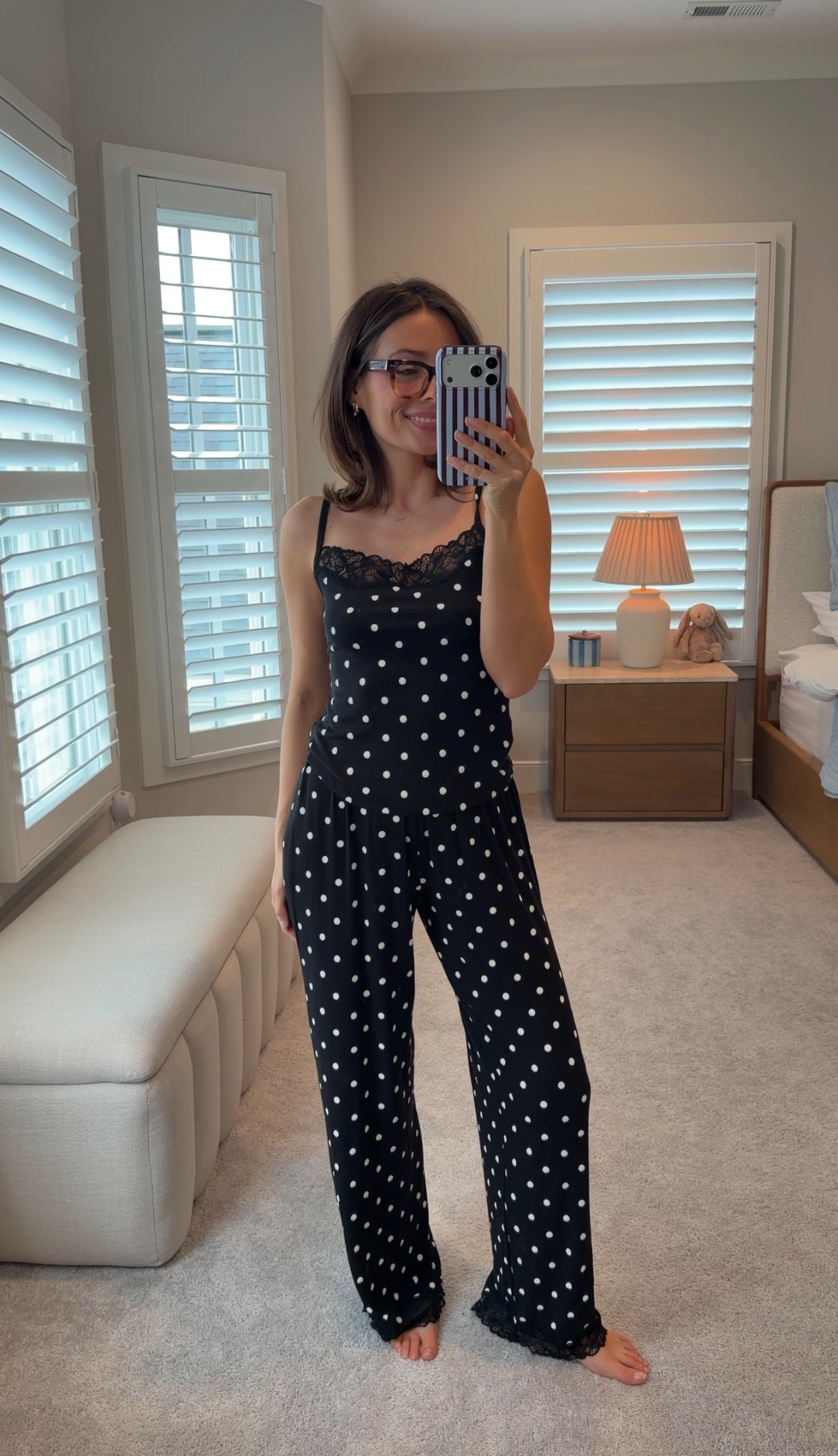 Small top & extra small bottoms 

#LTKFindsUnder50 #LTKdayinmylife #LTKgrwm