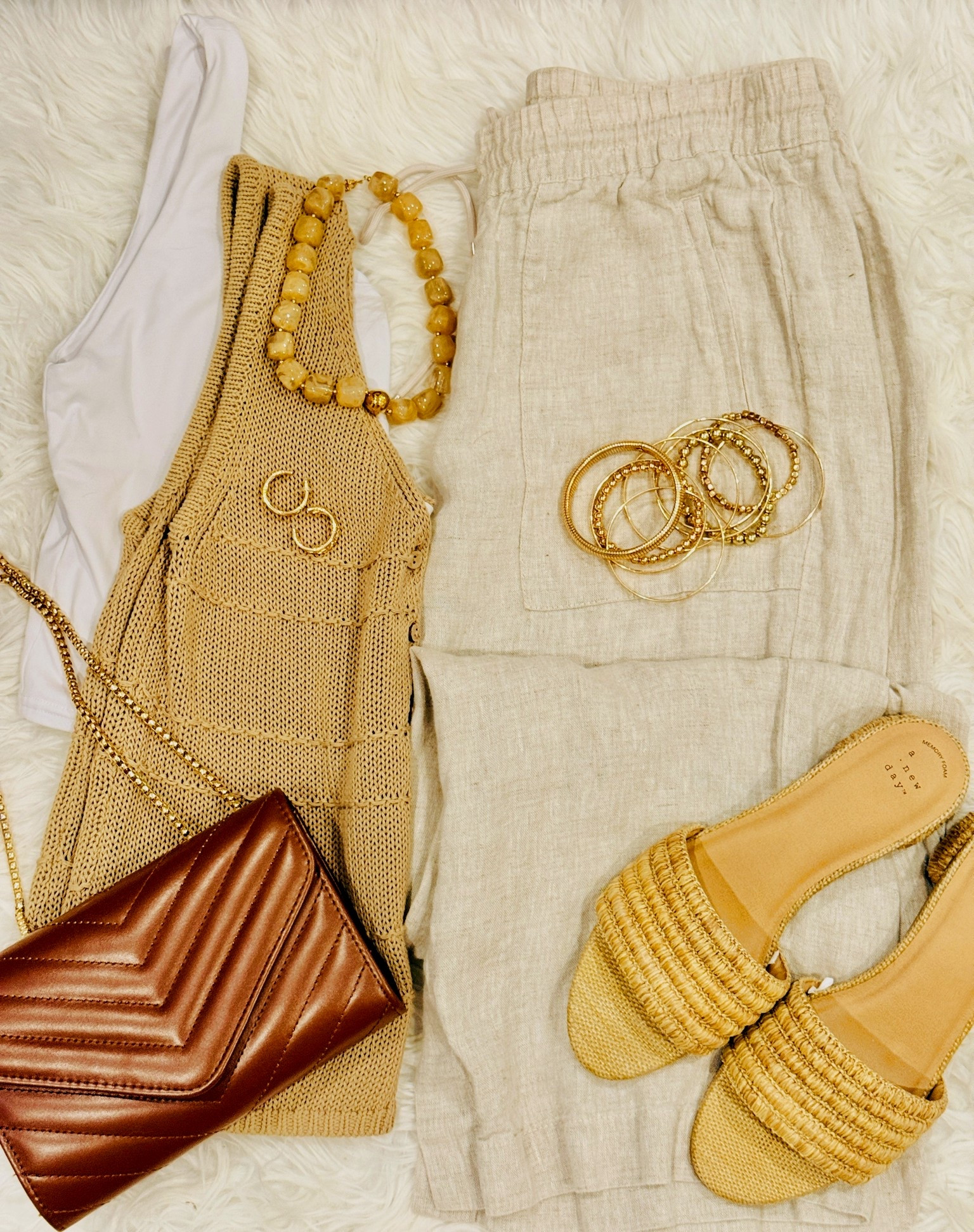 Summer outfit, workwear, vacation outfit, resort wear, beach outfit