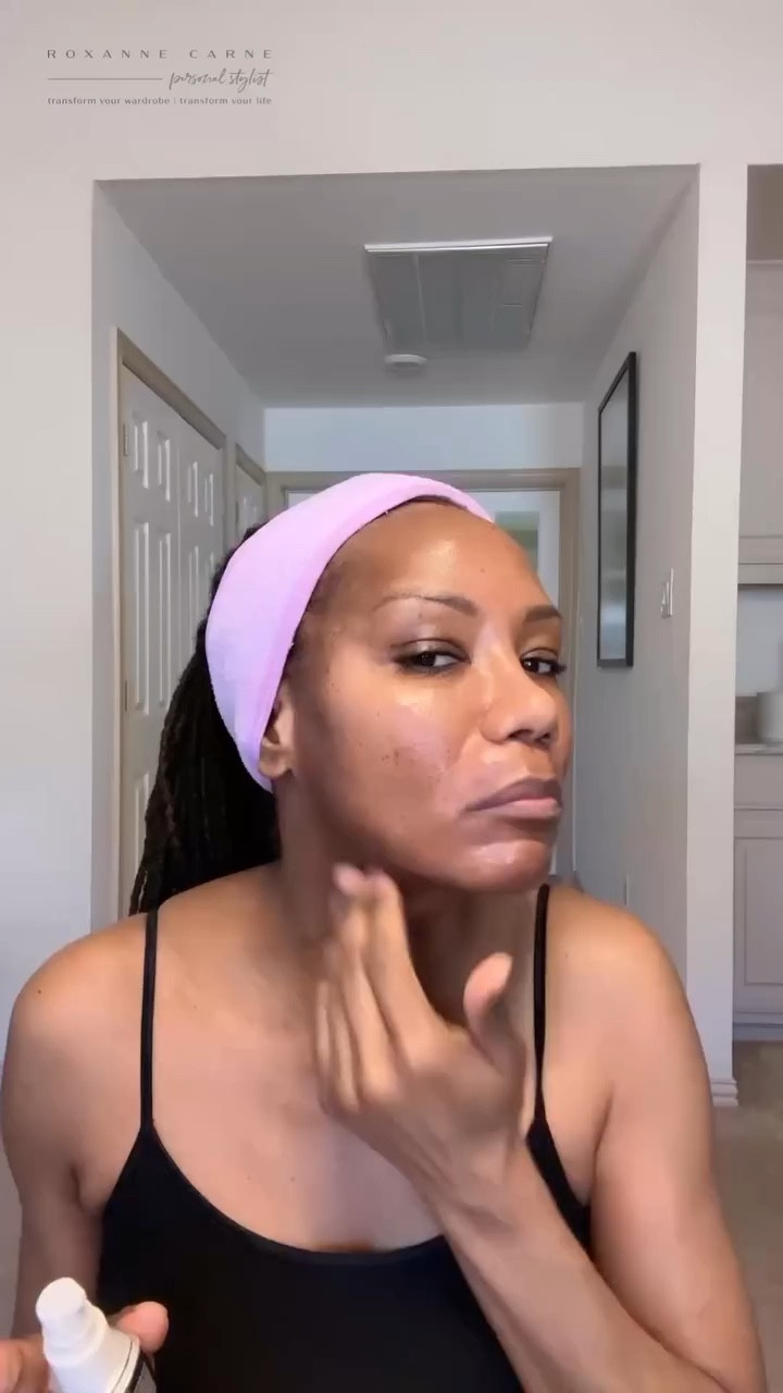 Achieve that sculpted, lifted look! ✨I’ve been obsessed with my ZIIP Halo for a good while now, and six months in, my skin has never looked better. The ZIIP Electric Complex gel and dual waveform technology work wonders, providing a noticeable lift that peaks later in the day. It’s so soothing, and my skincare and makeup apply flawlessly afterward. If you’re looking for advanced skincare results, this is a game-changer! Get yours today with code ROXANNEC for 10% off!

Shop at my Link in Bio!