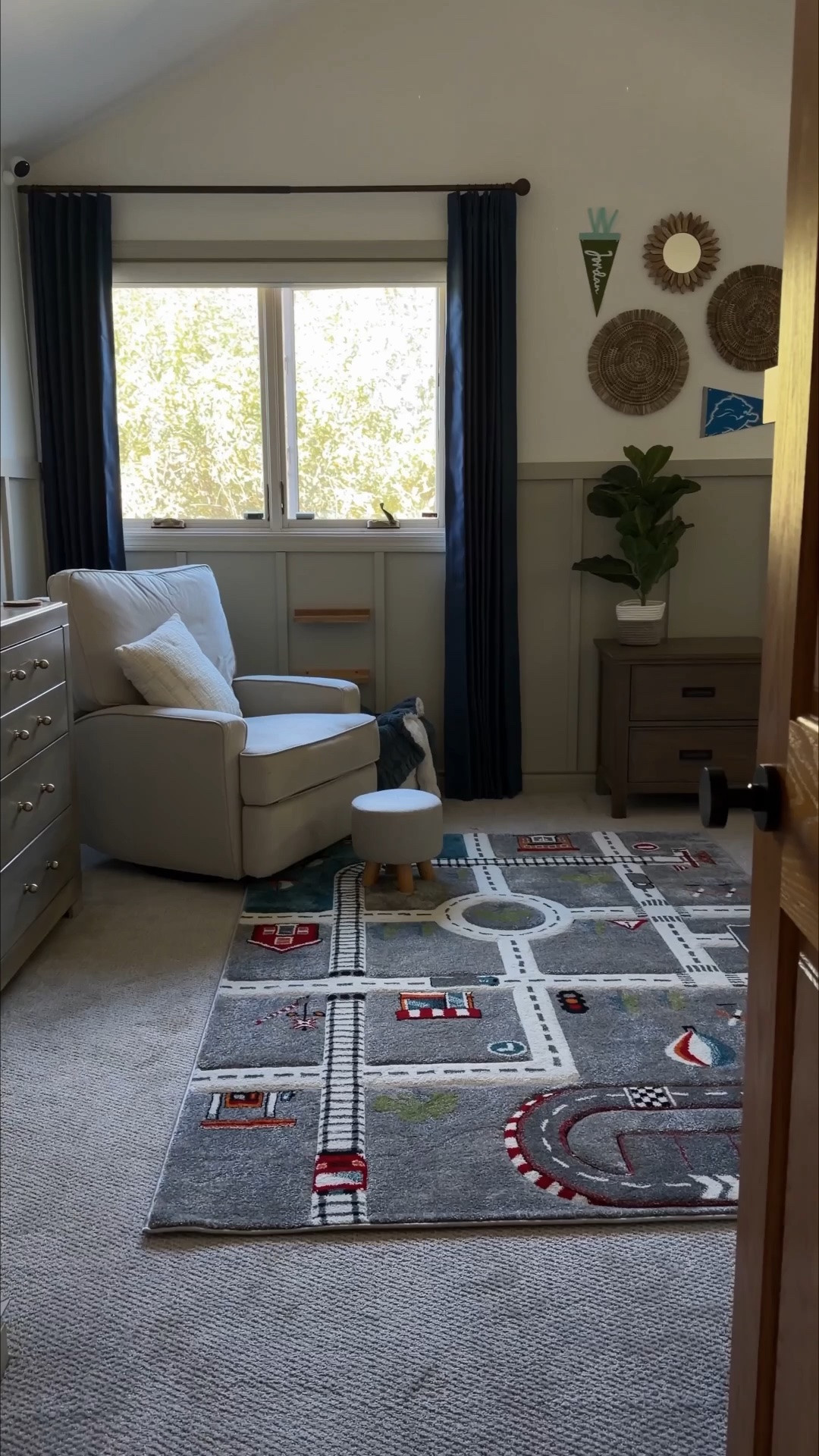 JORDAN’S BIG BOY ROOM 😭🥹💙🎉 What do you think?!

Gosh, it turned out so freaking cute and feels so much more HIM!! The two things he loves are hockey and cars… And so I decided why can’t we do both? He’s been crawling out of his crib at night and I think he’s just ready for a big boy bed. It’s bittersweet to get rid of our last baby crib, but I’m excited for for him to get some of his own independence and make his room feel as vibrant as his personality!

Boy Bedroom | Toddler Room | Jordan’s Room Reveal

Come Stay Awhile, Amanda Vernaci