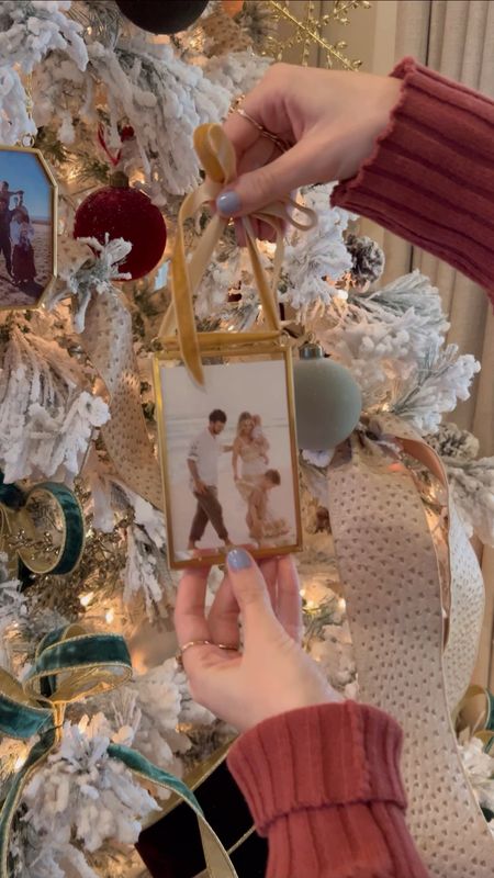 Christmas ornament, Christmas tree, holiday decor, Christmas decor, family photos 

#LTKHoliday #LTKSeasonal #LTKhome