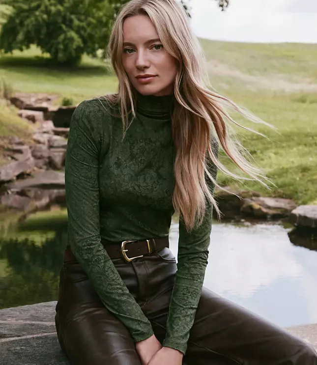 Sweater Knit Long Sleeve Tee | LOFT