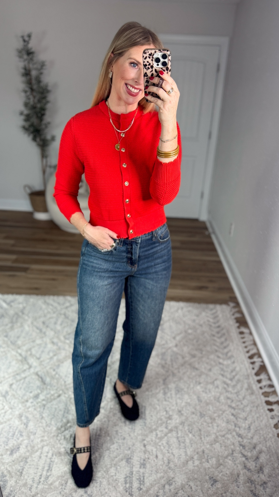 Weekend Walmart Wins try-on
Textured cardigan with gold buttons- small [size up if between]
Barrel jeans- 4

#LTKFindsUnder50 #LTKootd