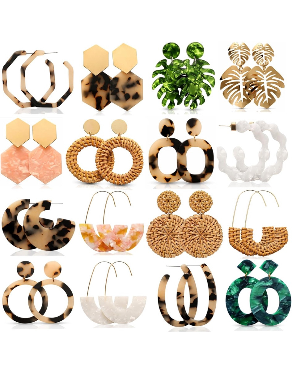 Amazon 16 pack of earrings for summer or vacation ! 

@christinegerace_ 

#LTKStyleTip #LTKBeauty #LTKSaleAlert