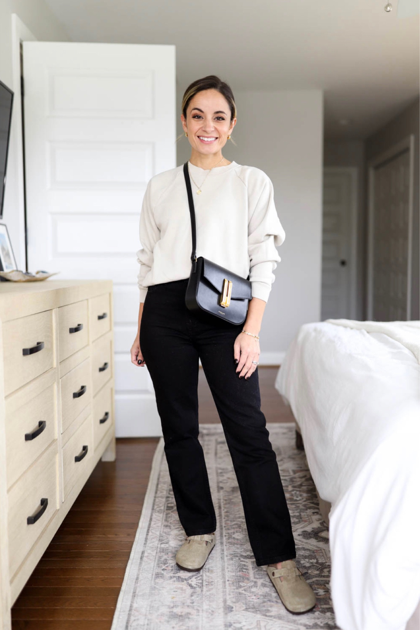 Capsule series: ways to wear black jeans 

Jeans: 24 extra short 
Sweatshirt: petite xs moonstone beige 


#LTKSeasonal #LTKstyletip