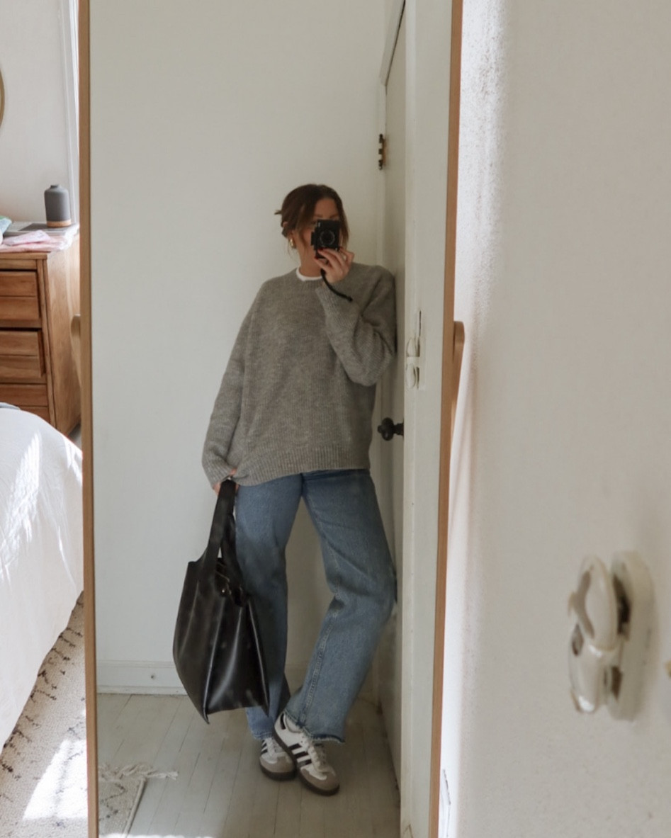 Favorite jeans as a mom! Abercrombie High Rise 90s Relaxed in the wash Medium Marble. TTS  

#LTKshoecrush #LTKfindsunder100 #LTKstyletip