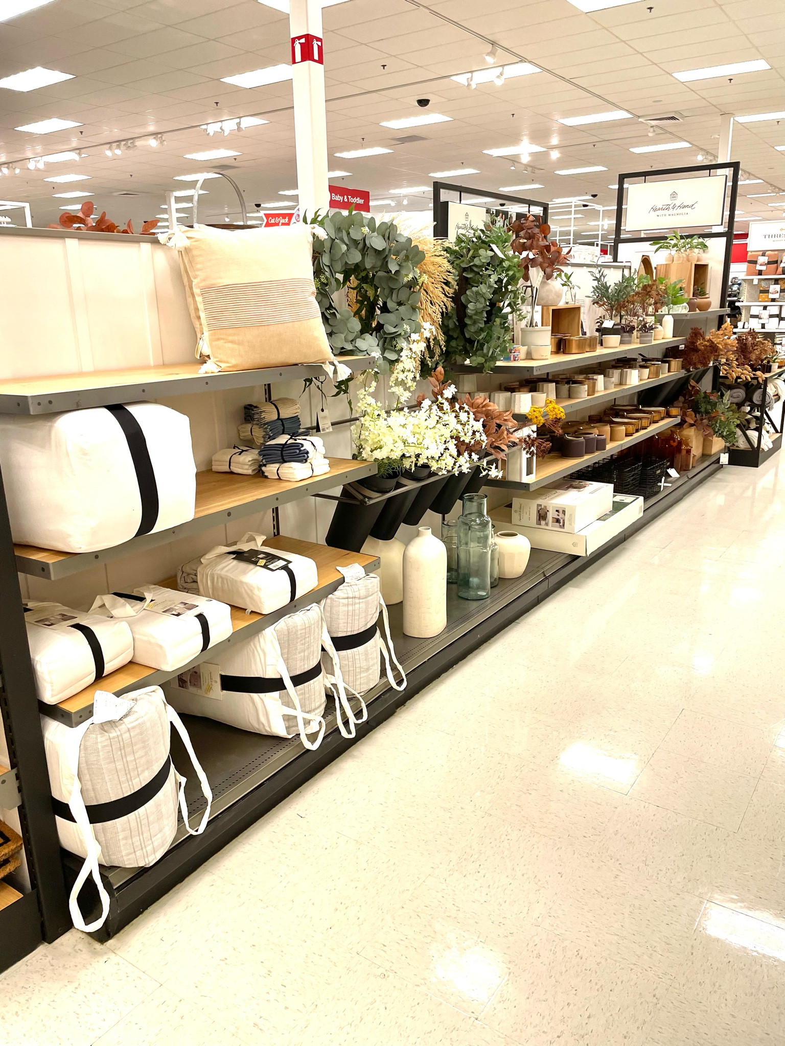 The Hearth and Hand Fall collection with Magnolia has so many beautiful items. I’m definitely loving the wreaths, trays and cake stands. 🍁🍁🍁

#LTKhome #LTKunder50 #LTKSeasonal