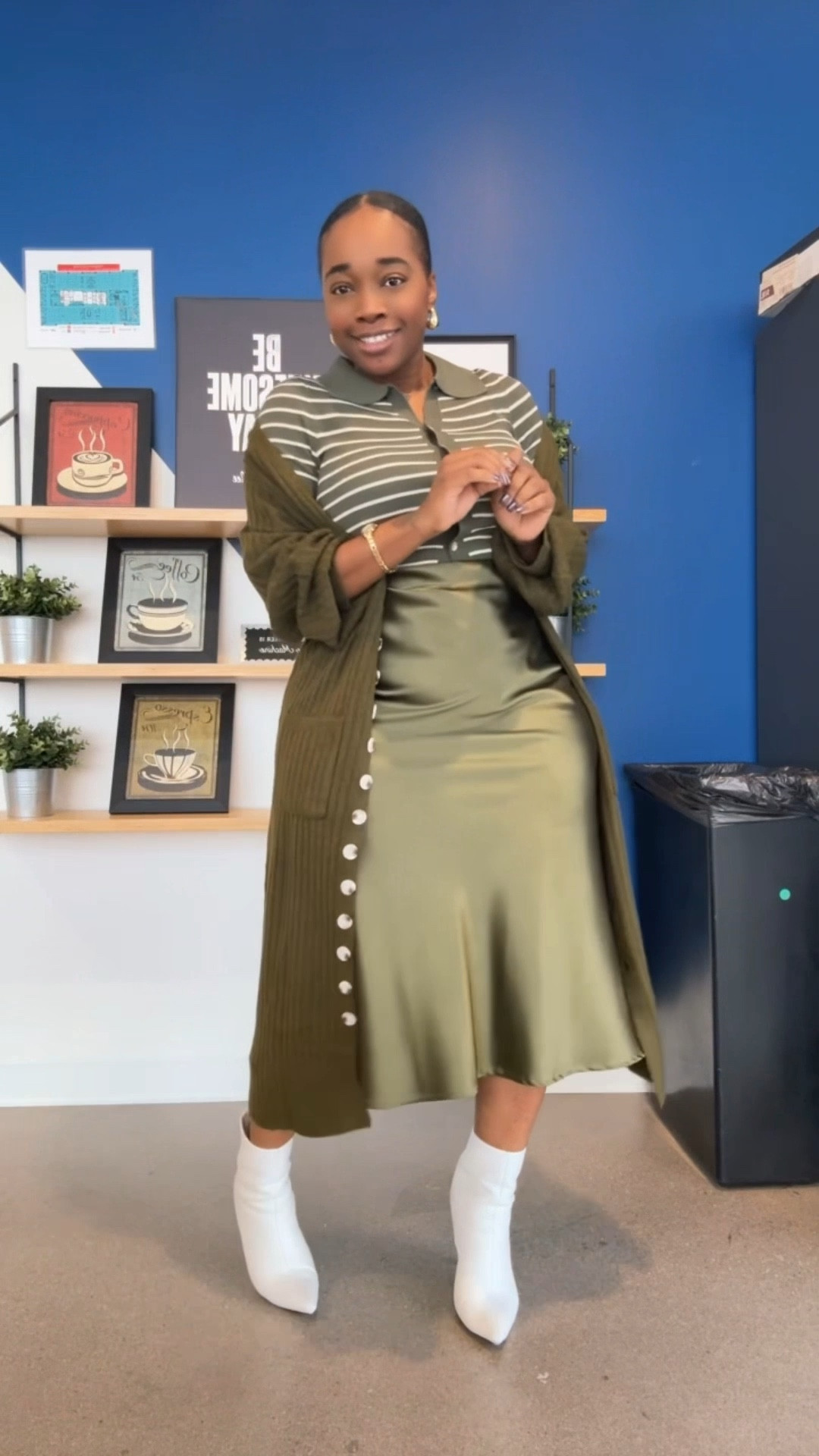 Commanding attention without asking for it. 💚✨

Shirt is from @Shein

#EffortlessStyle
#ChicLayers
#LTKStyle
#LTKCurves

#LTKWorkwear #LTKootd #LTKFindsUnder100