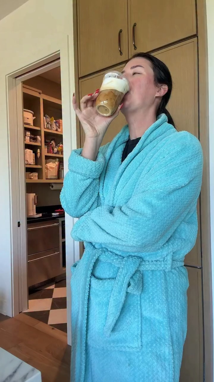 As a girl who used to go to Starbucks every day , I actually think Starbucks is gross now. Comment if you want links 🩷. 

#athomecoffee