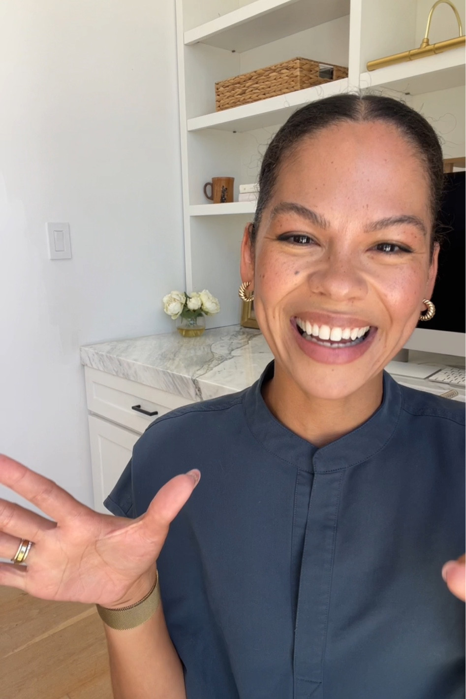 Scrub top watch band earrings medical 