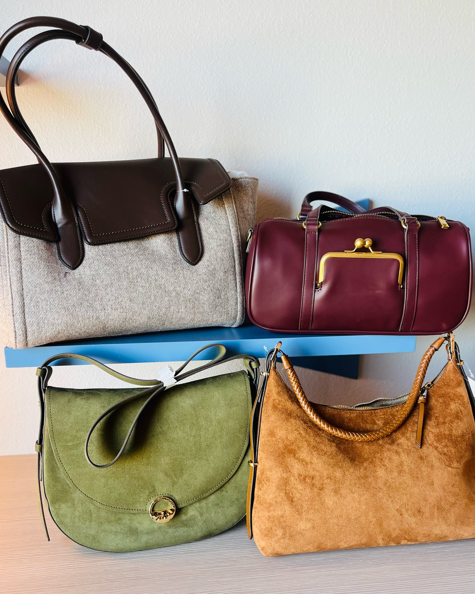 @Walmart You perfect Fall Purse collection has arrived and I curated the only 4 handbags you’ll need😍😍😍

#LTKSeasonal