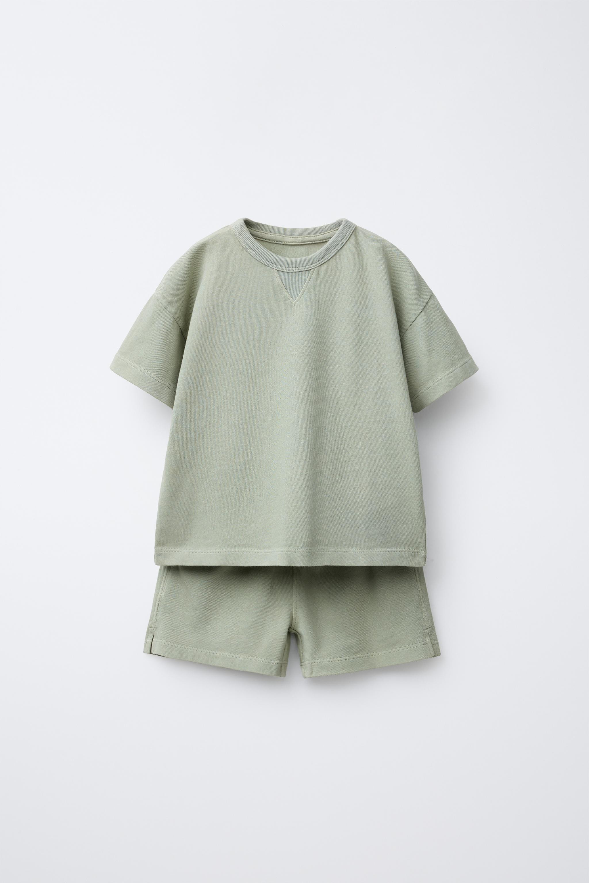 PLAIN T-SHIRT AND BERMUDA JOGGING SET | Zara US