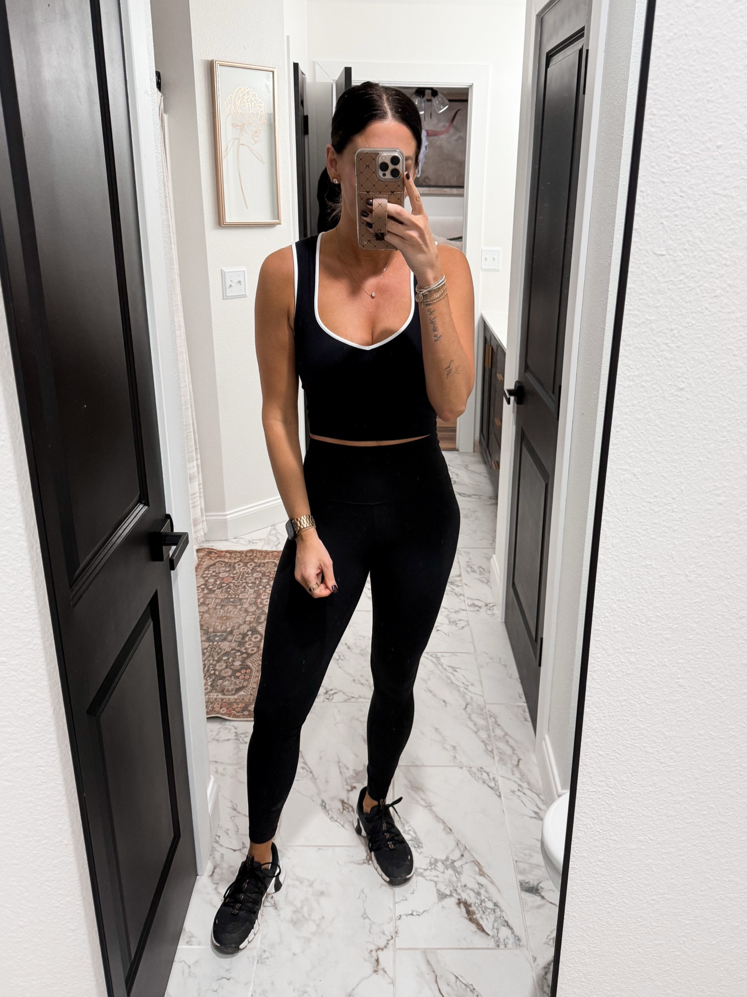 Top-medium
Leggings-4
Sneakers-tts 8

#LTKActive #LTKFitness #LTKSaleAlert