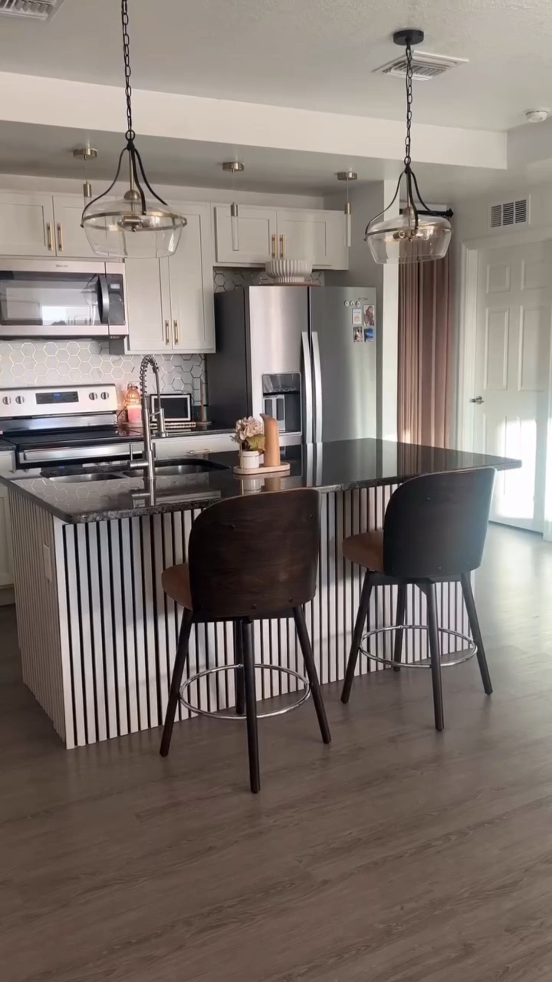 Still can’t believe I won these! 🤍✨
These bar chairs from Chita Living were a giveaway win, and I’m absolutely obsessed.
They’re stylish, comfortable, and instantly elevate any space 🪑✨

If you’re looking to upgrade your bar or kitchen, these chairs are a perfect choice.
👉 Want them for your home?
Comment the word BAR and I’ll send you all the details via DM.

Thank you @ChitaLiving for this amazing gift 🖤

#ChitaLiving #BarChairs #HomeDecor #InteriorStyle #ModernHome
#parati #amor #love #home #regalo

#LTKSaleAlert #LTKHome #LTKU