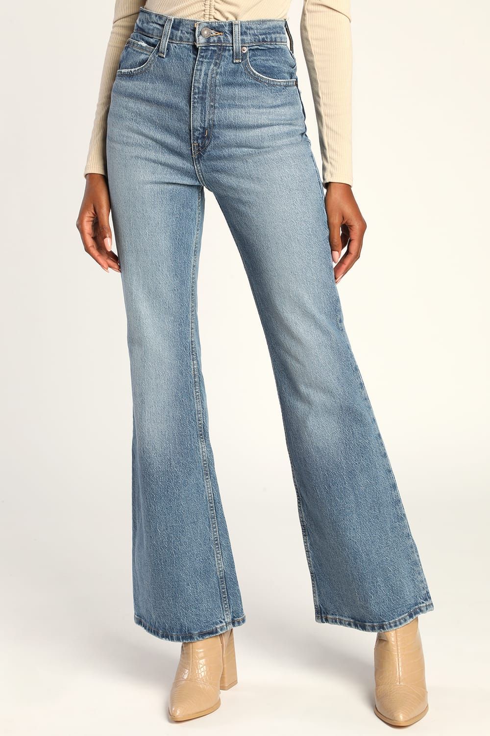 70s High Flare Medium Wash High-Waisted Jeans | Lulus (US)